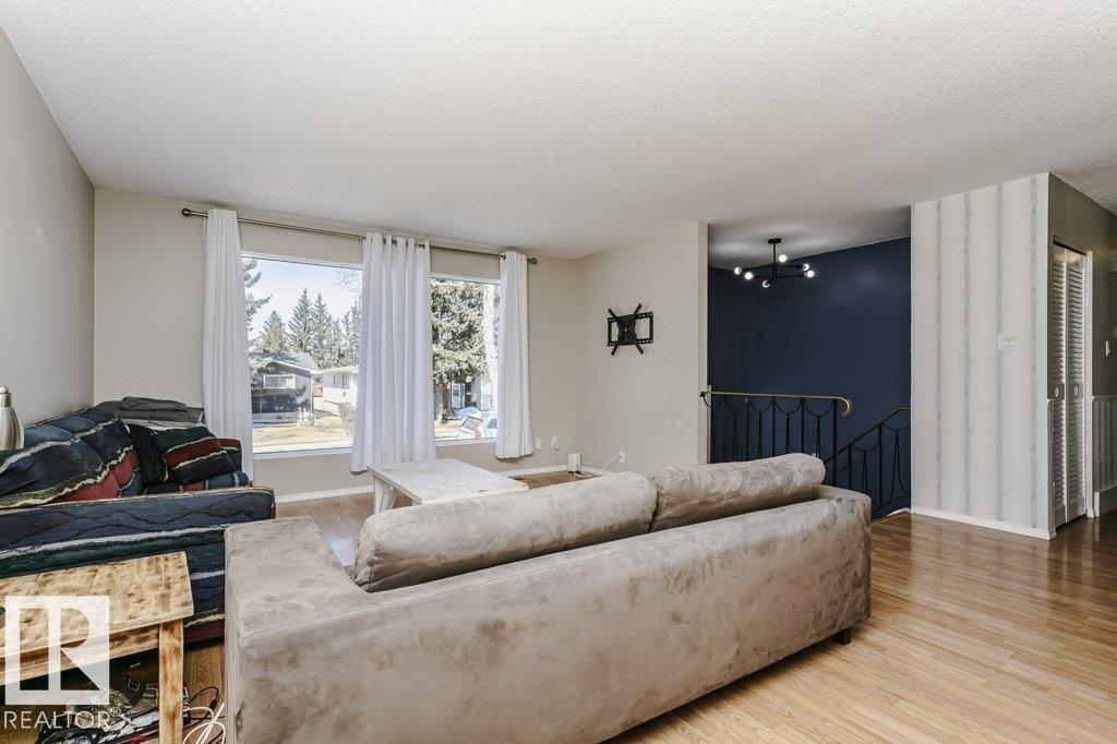 31 SANDPIPER DR, Sherwood Park