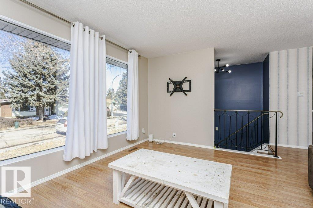 31 SANDPIPER DR, Sherwood Park