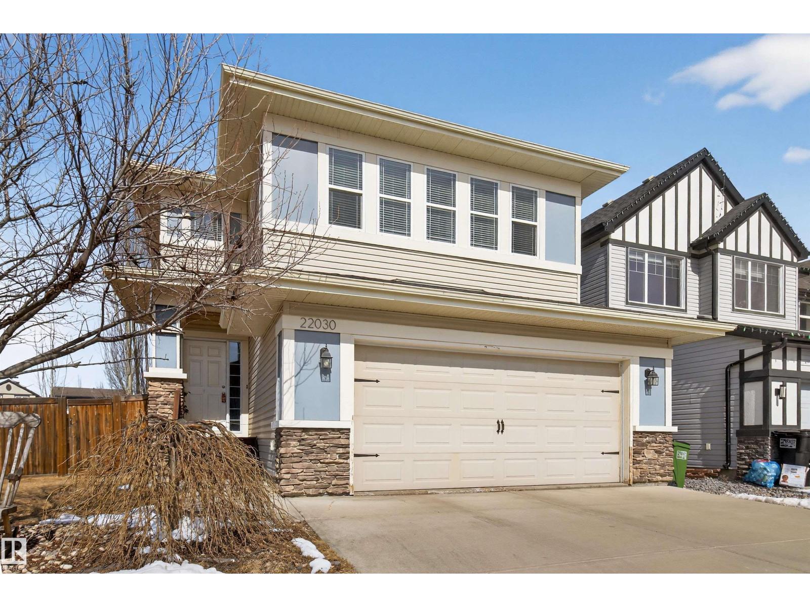 22030 95A AV NW, Edmonton