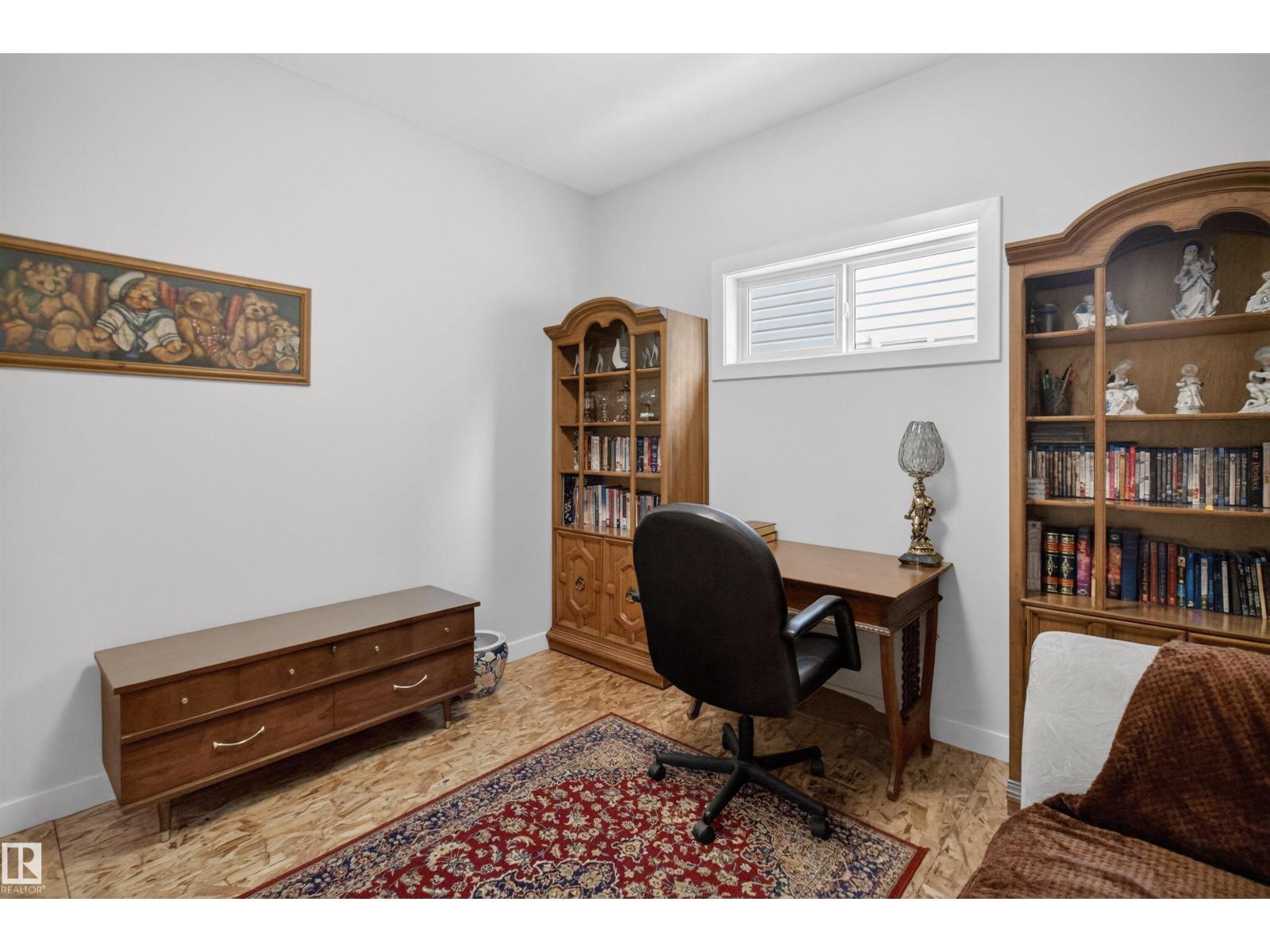 22030 95A AV NW, Edmonton