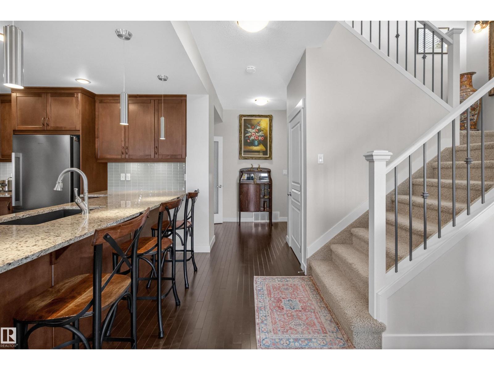 22030 95A AV NW, Edmonton