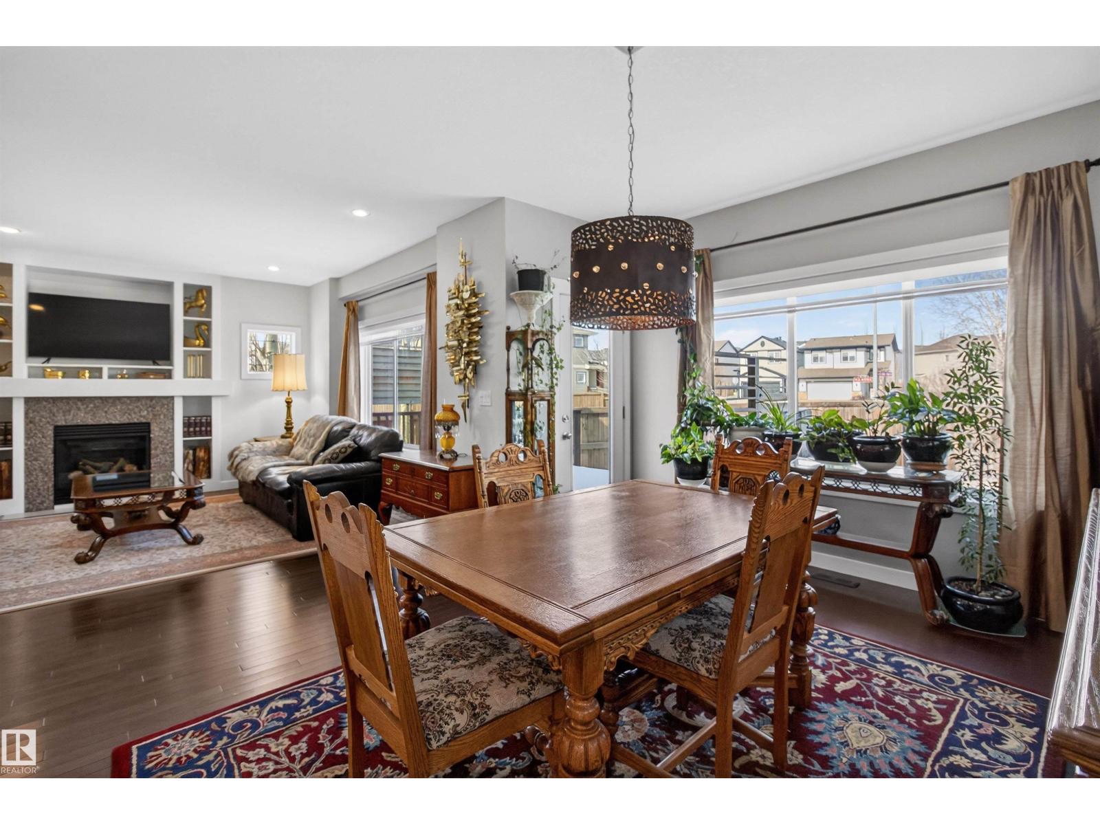 22030 95A AV NW, Edmonton