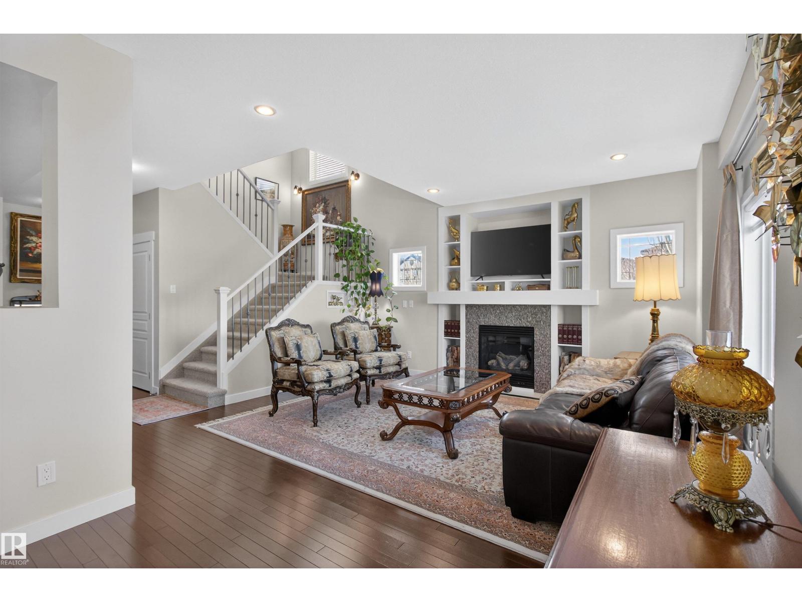 22030 95A AV NW, Edmonton