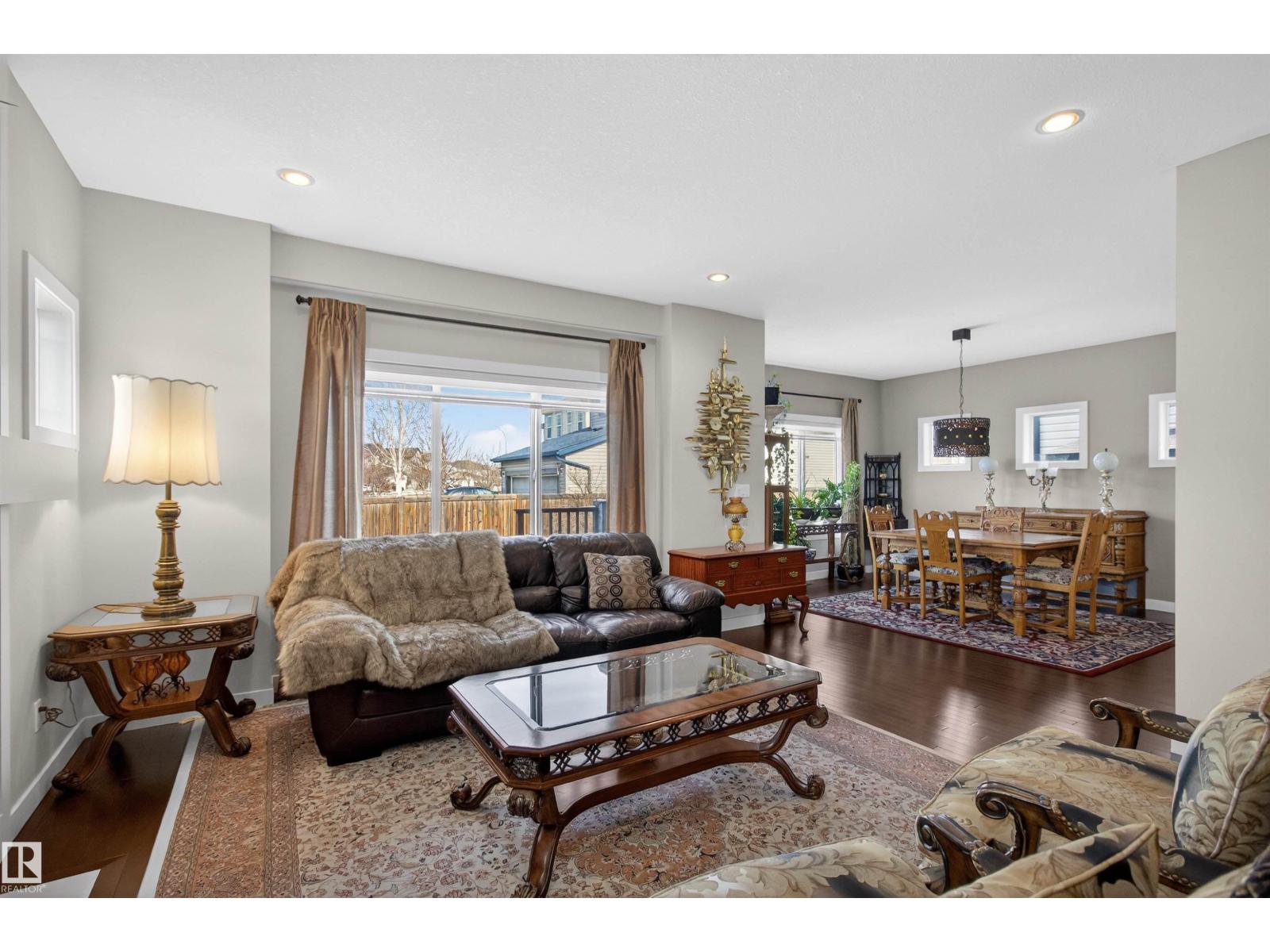 22030 95A AV NW, Edmonton