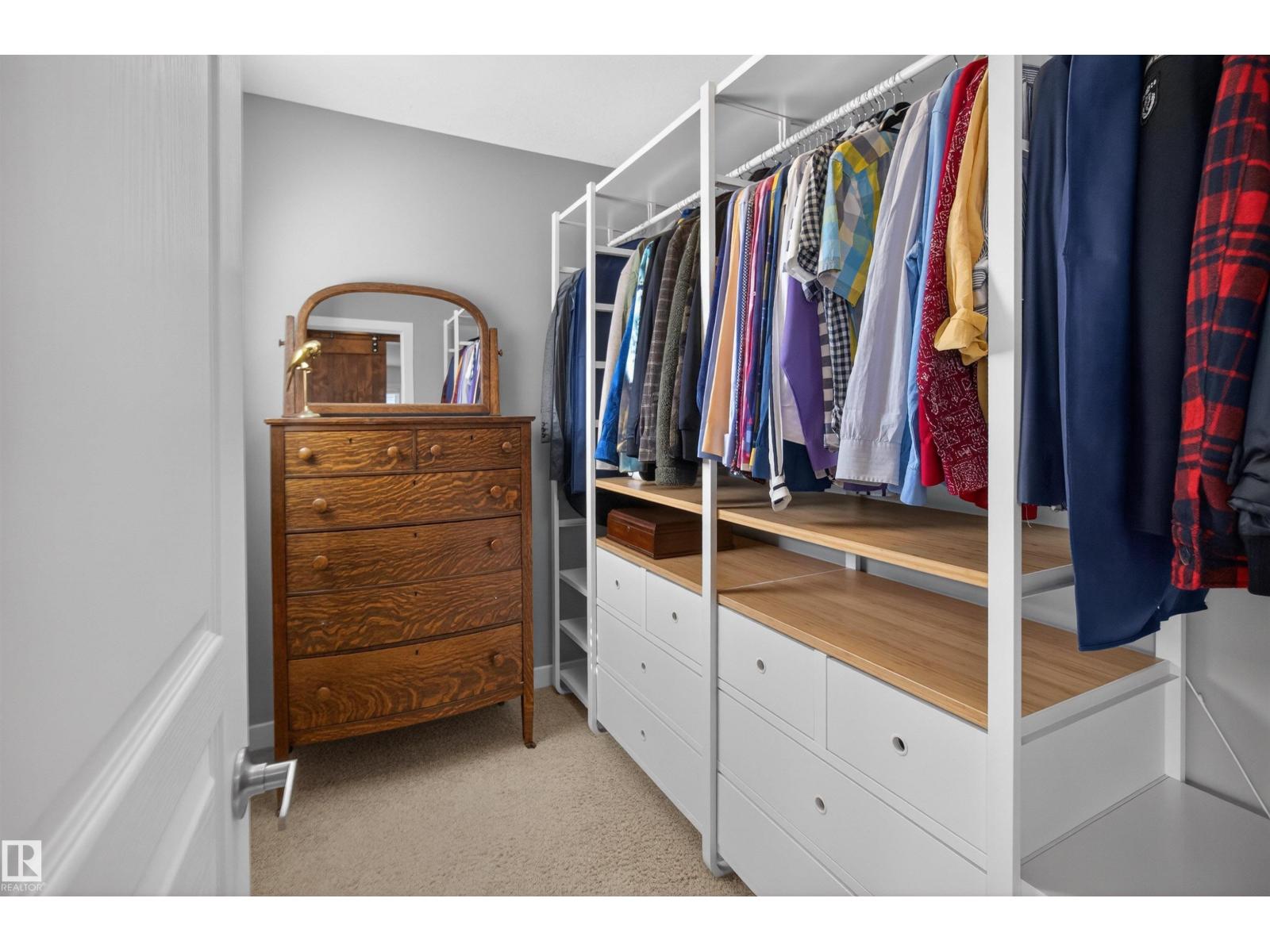 22030 95A AV NW, Edmonton