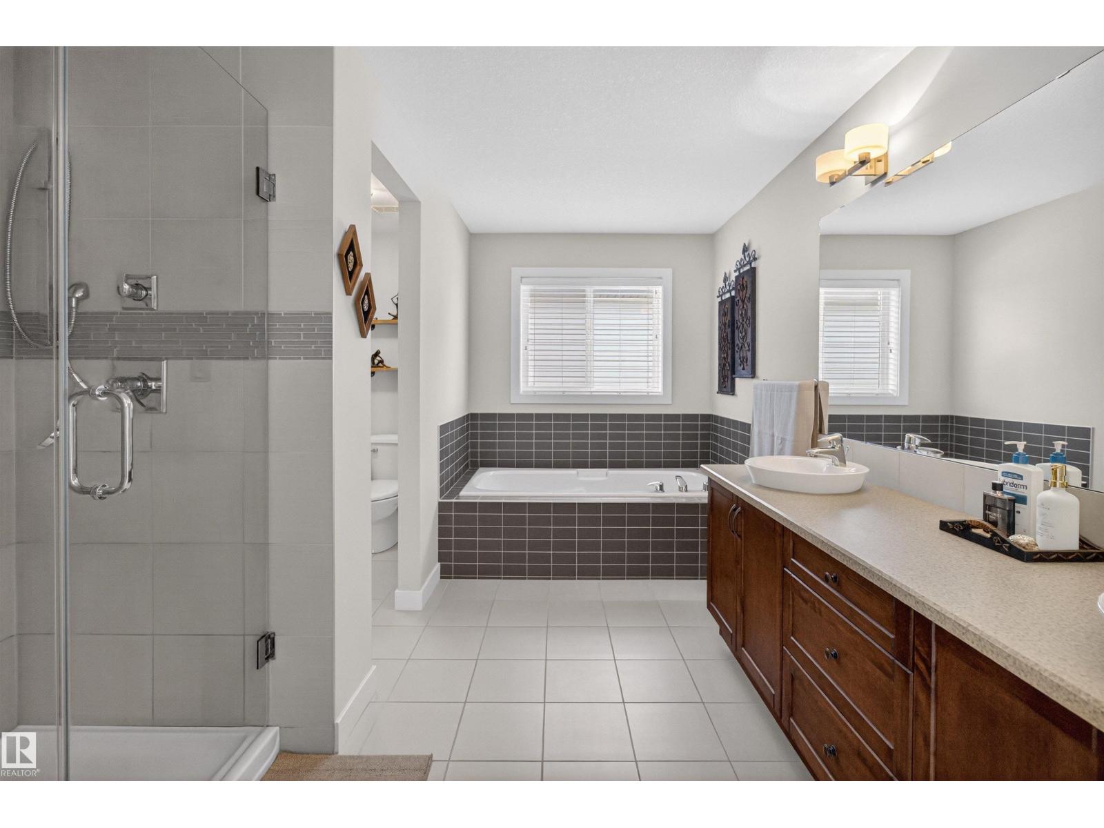 22030 95A AV NW, Edmonton