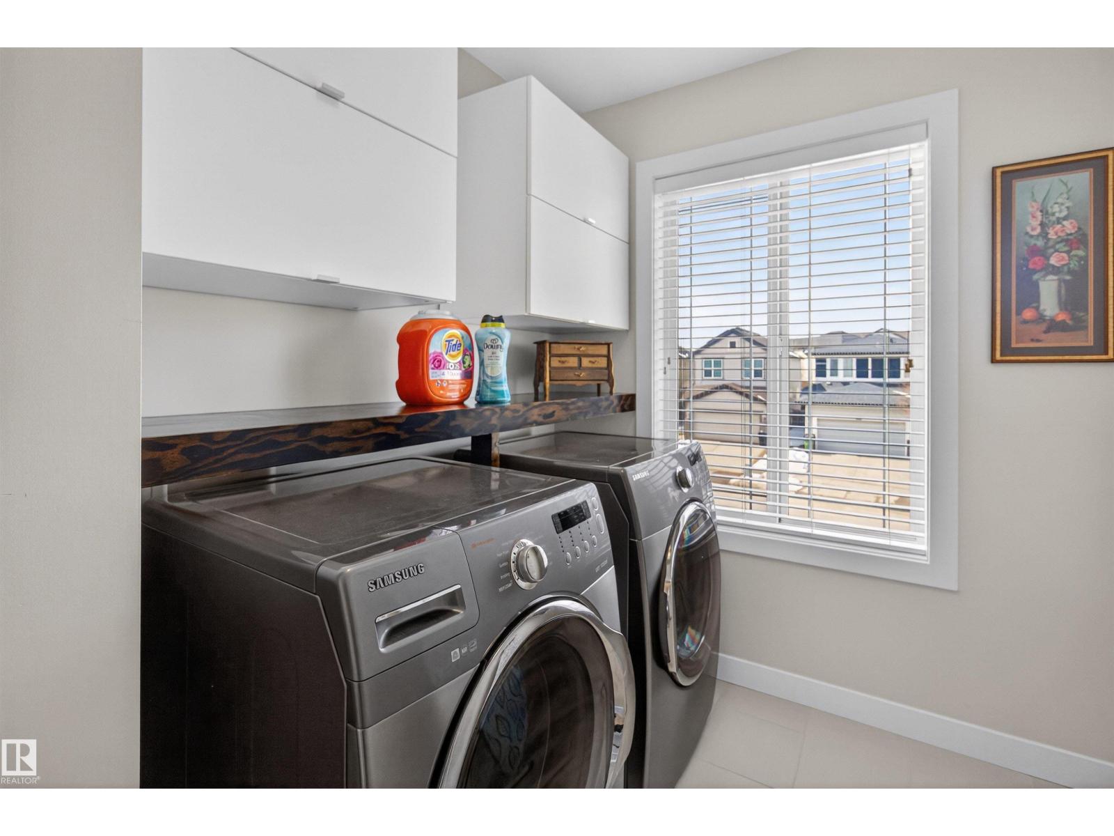 22030 95A AV NW, Edmonton