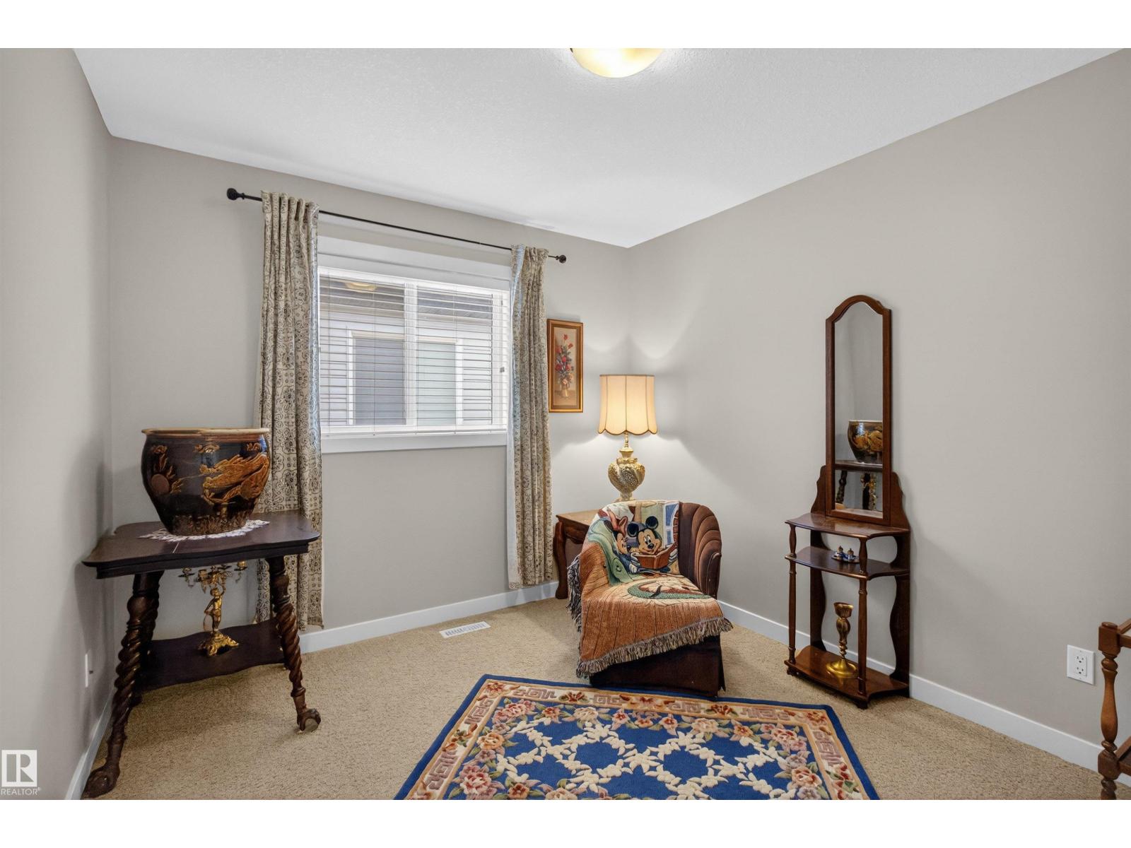 22030 95A AV NW, Edmonton