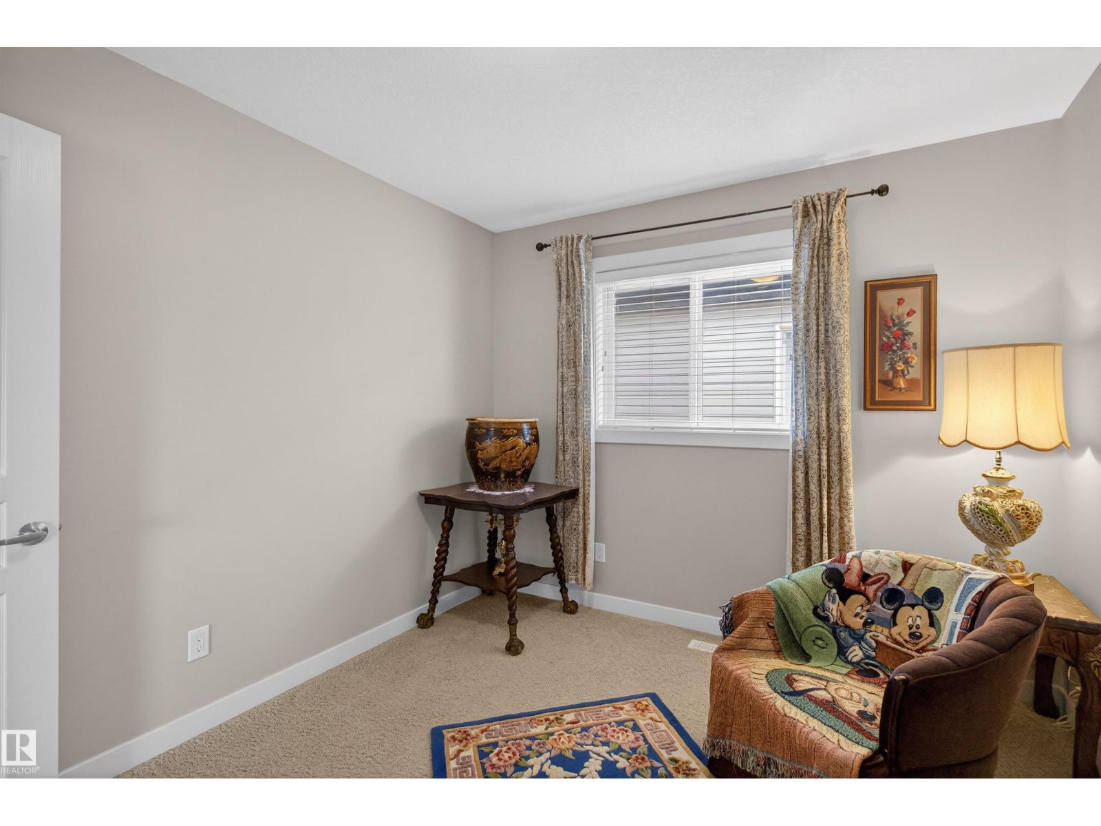 22030 95A AV NW, Edmonton