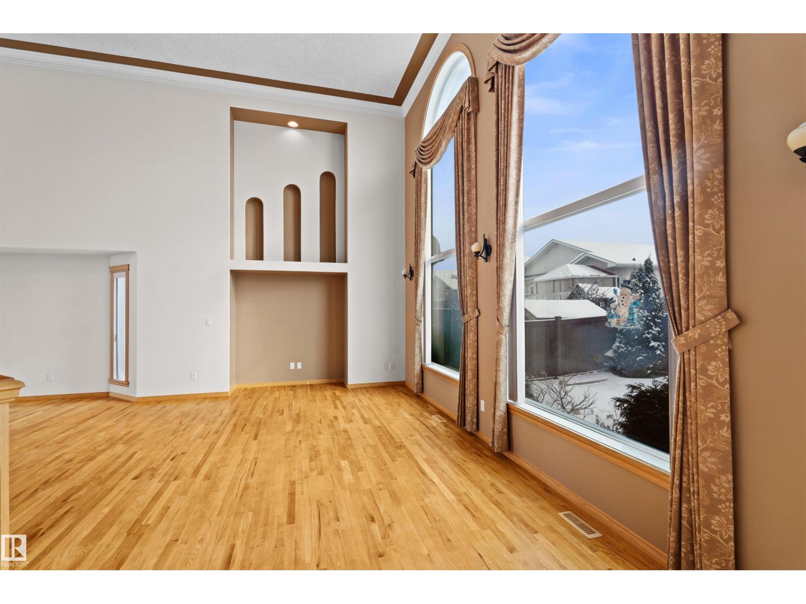 15907 91 ST NW, Edmonton