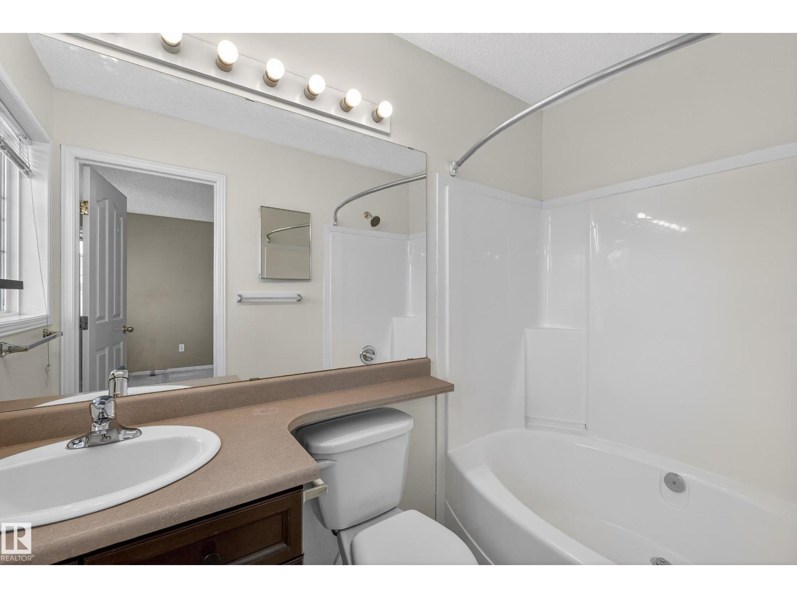 3779 18 ST NW, Edmonton