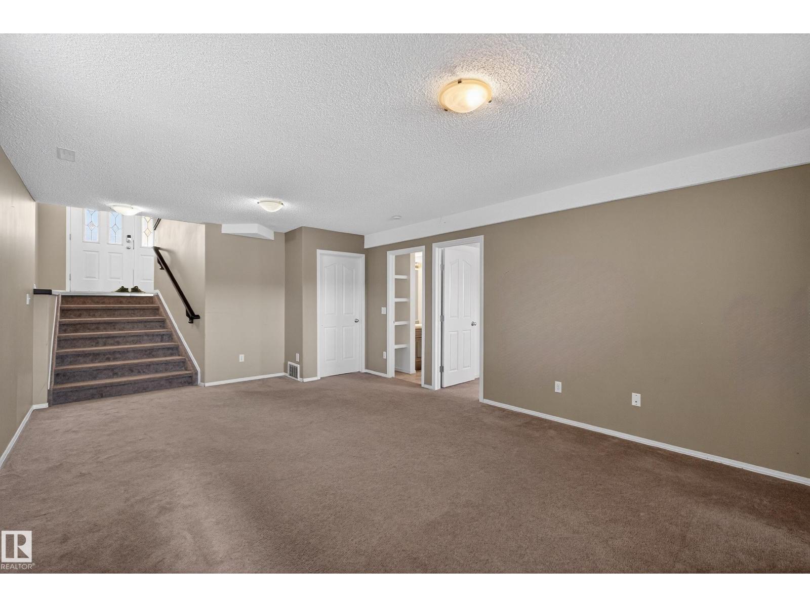 3779 18 ST NW, Edmonton