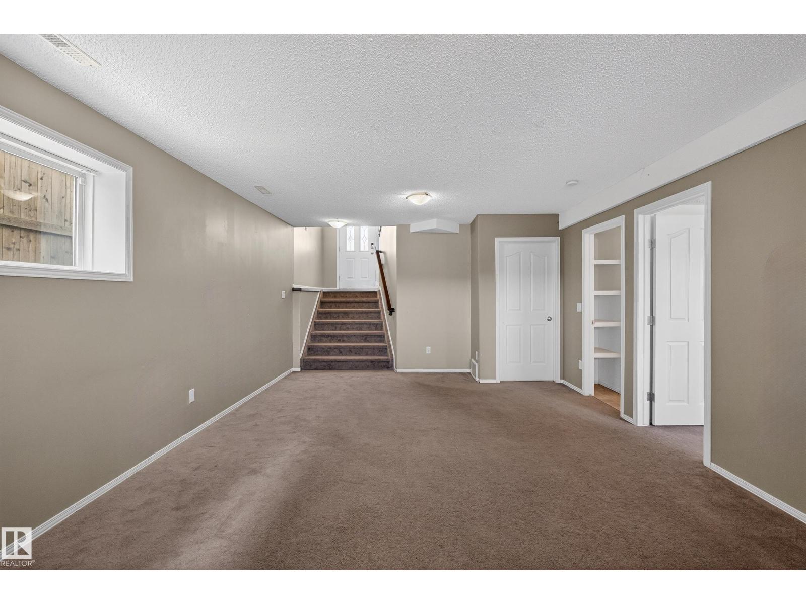 3779 18 ST NW, Edmonton