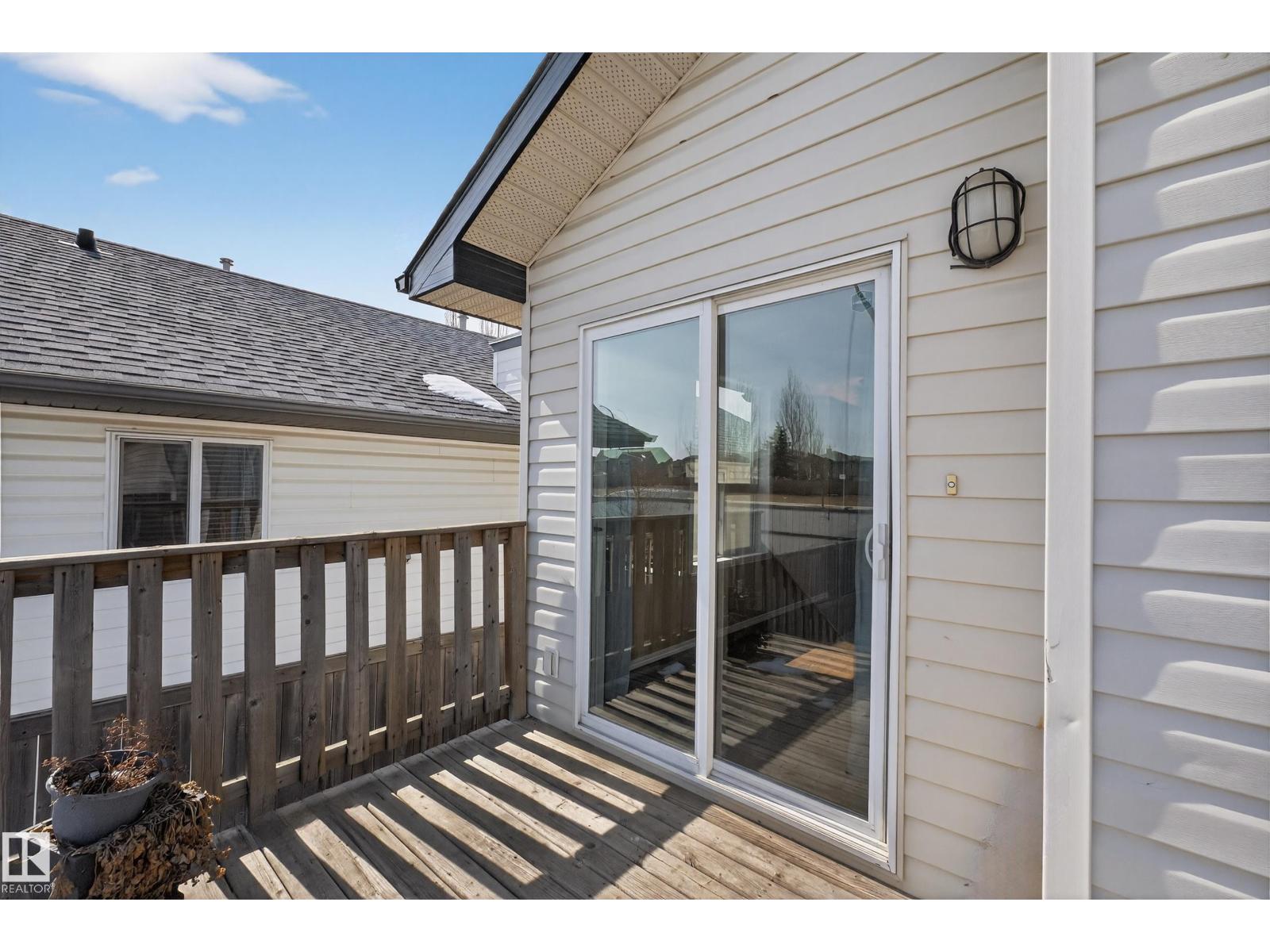 3779 18 ST NW, Edmonton