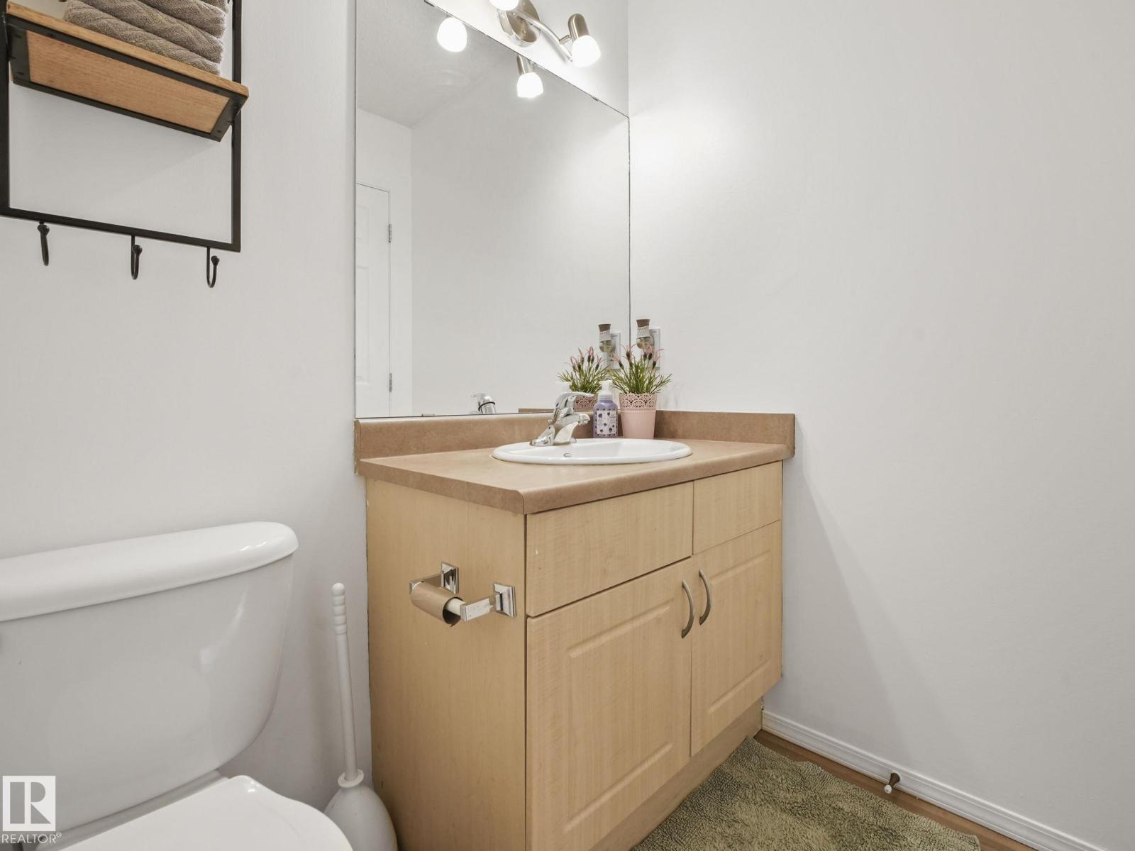 21360 88 AV NW, Edmonton