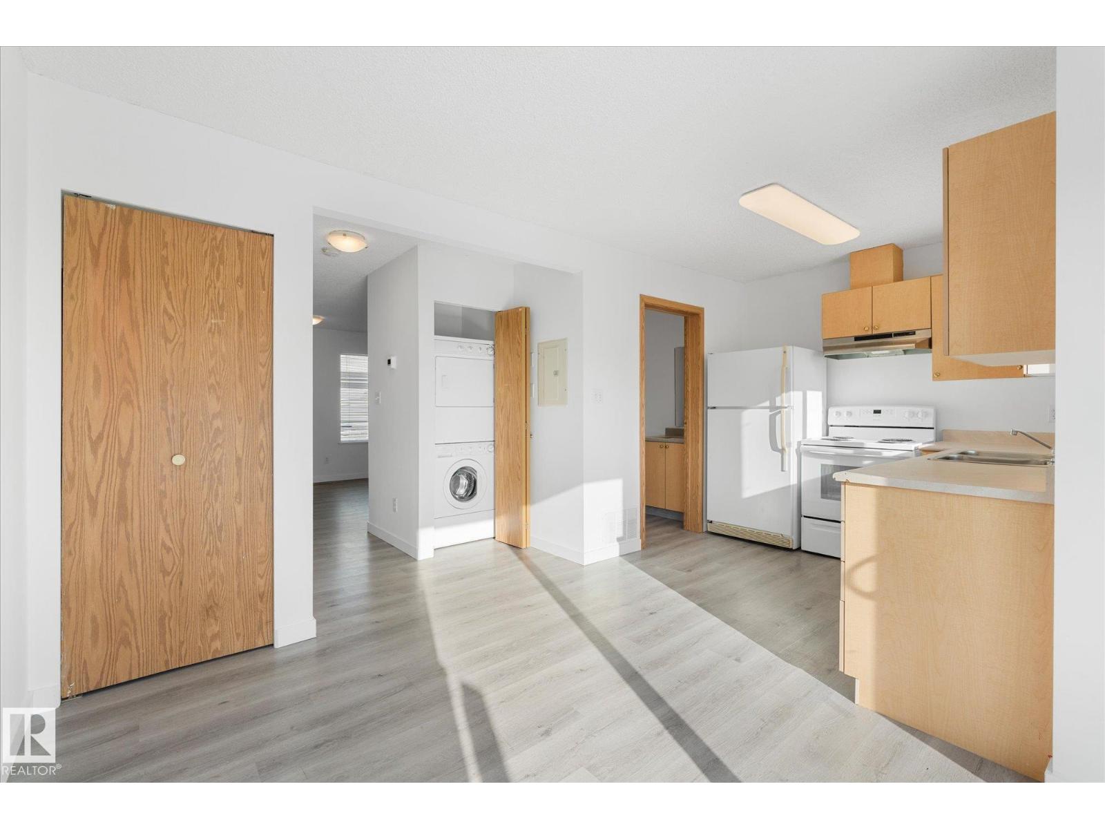 #805 610 KING ST - 11