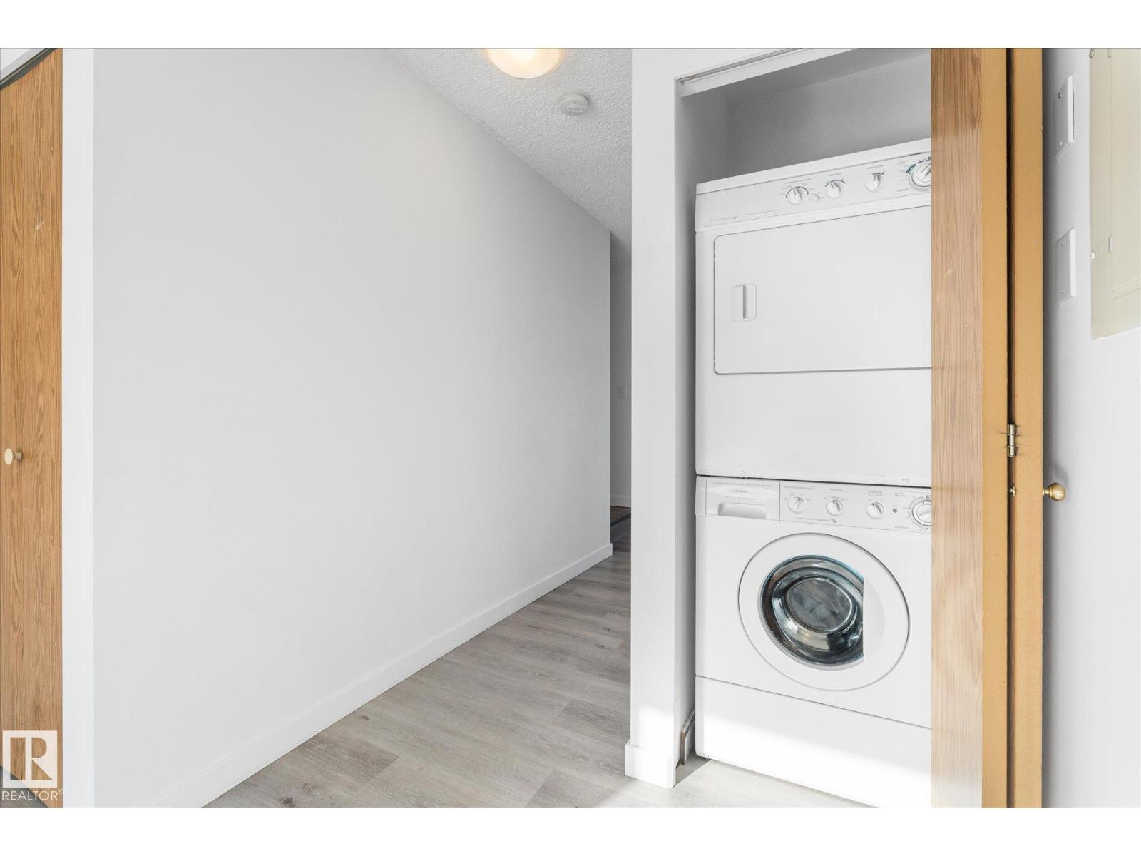 #805 610 KING ST - 15