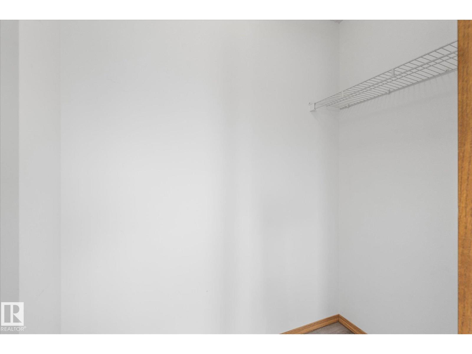 #805 610 KING ST - 22