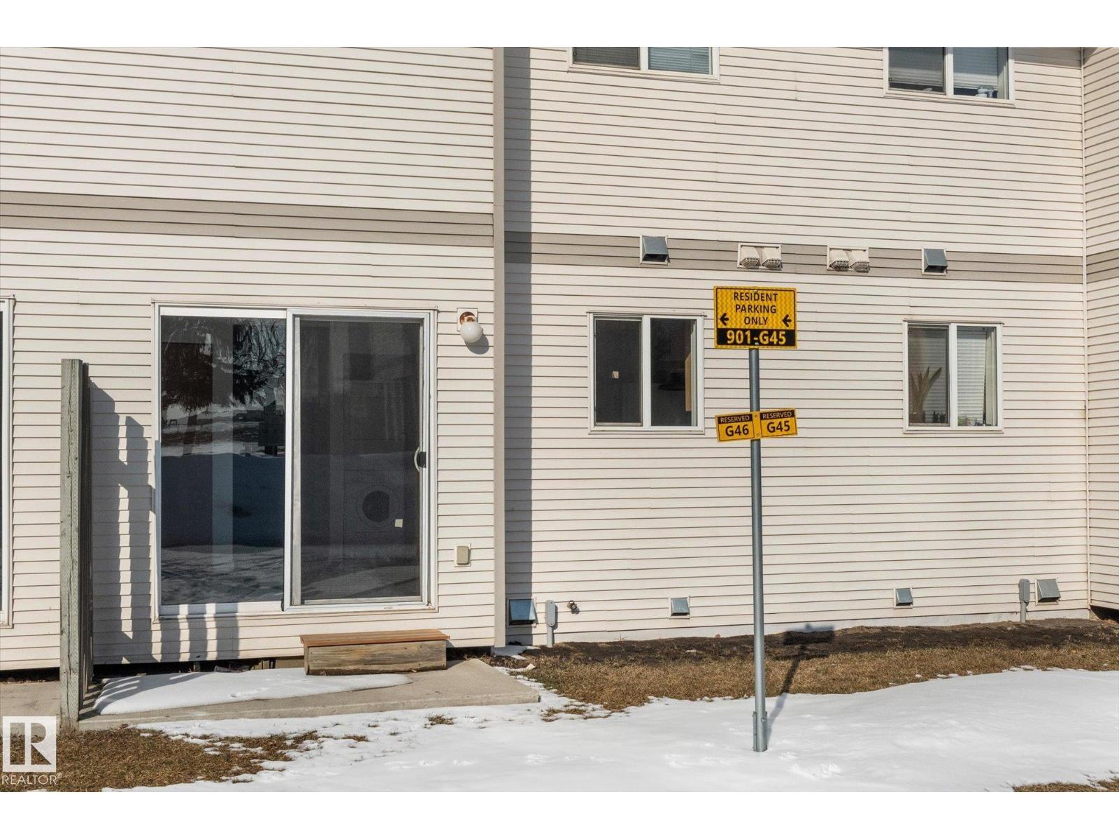 #805 610 KING ST - 29