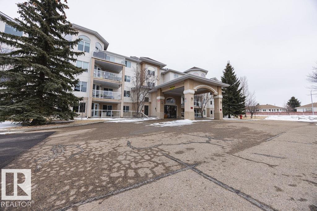 #302 69 Crystal LN, Sherwood Park