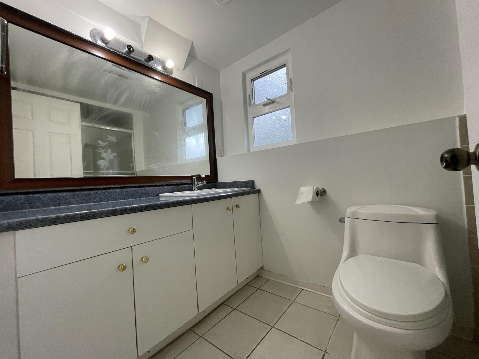 14700 ASHFORD PLACE, Surrey