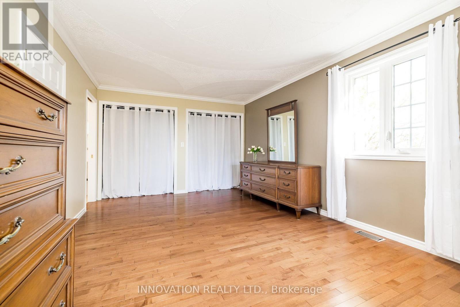 100 CANYON DRIVE - 21
