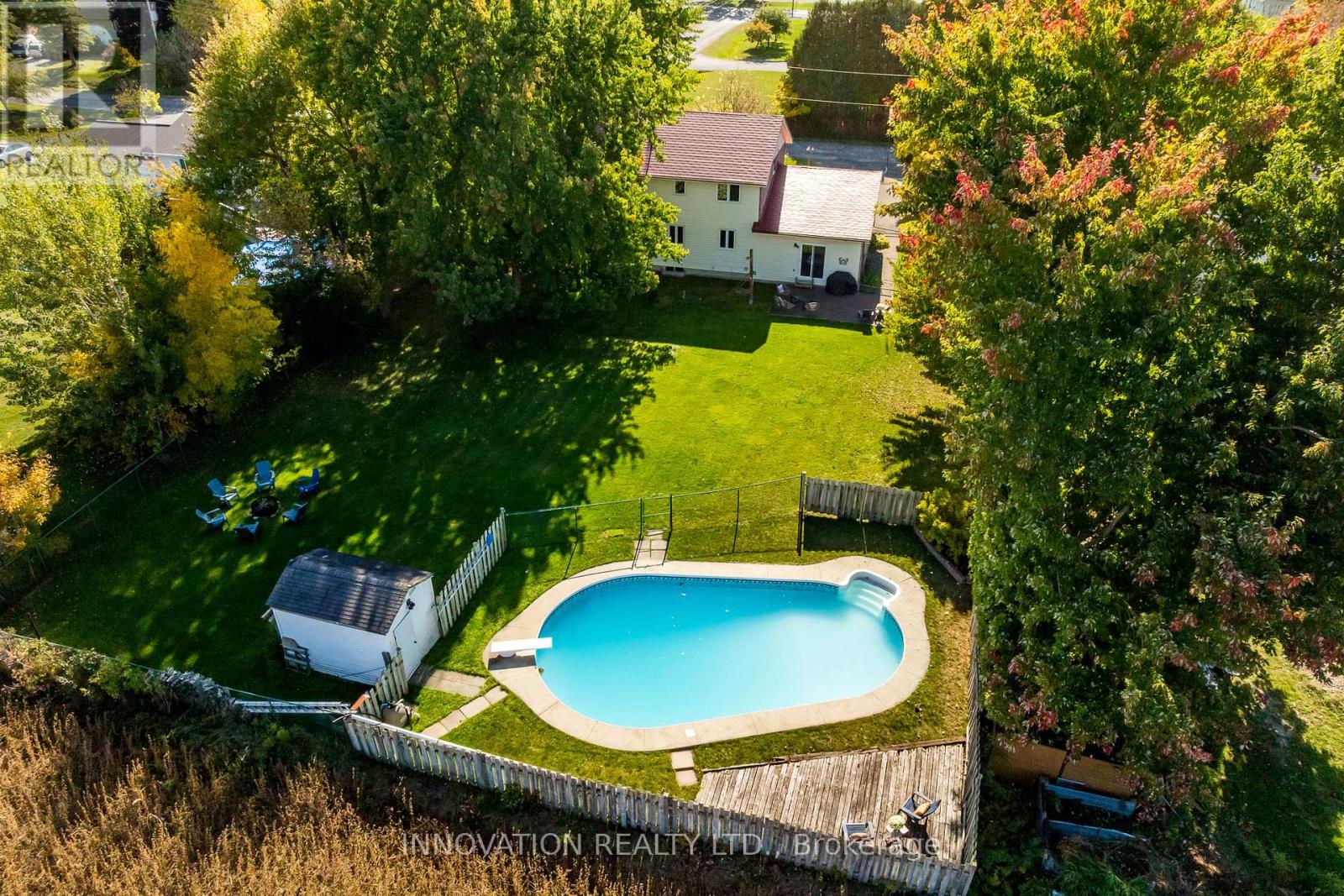 100 CANYON DRIVE - 32