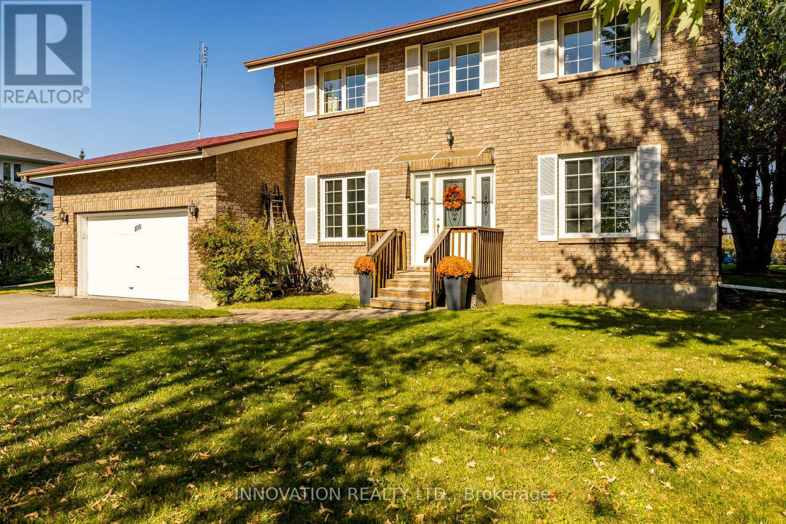 100 CANYON DRIVE - 4