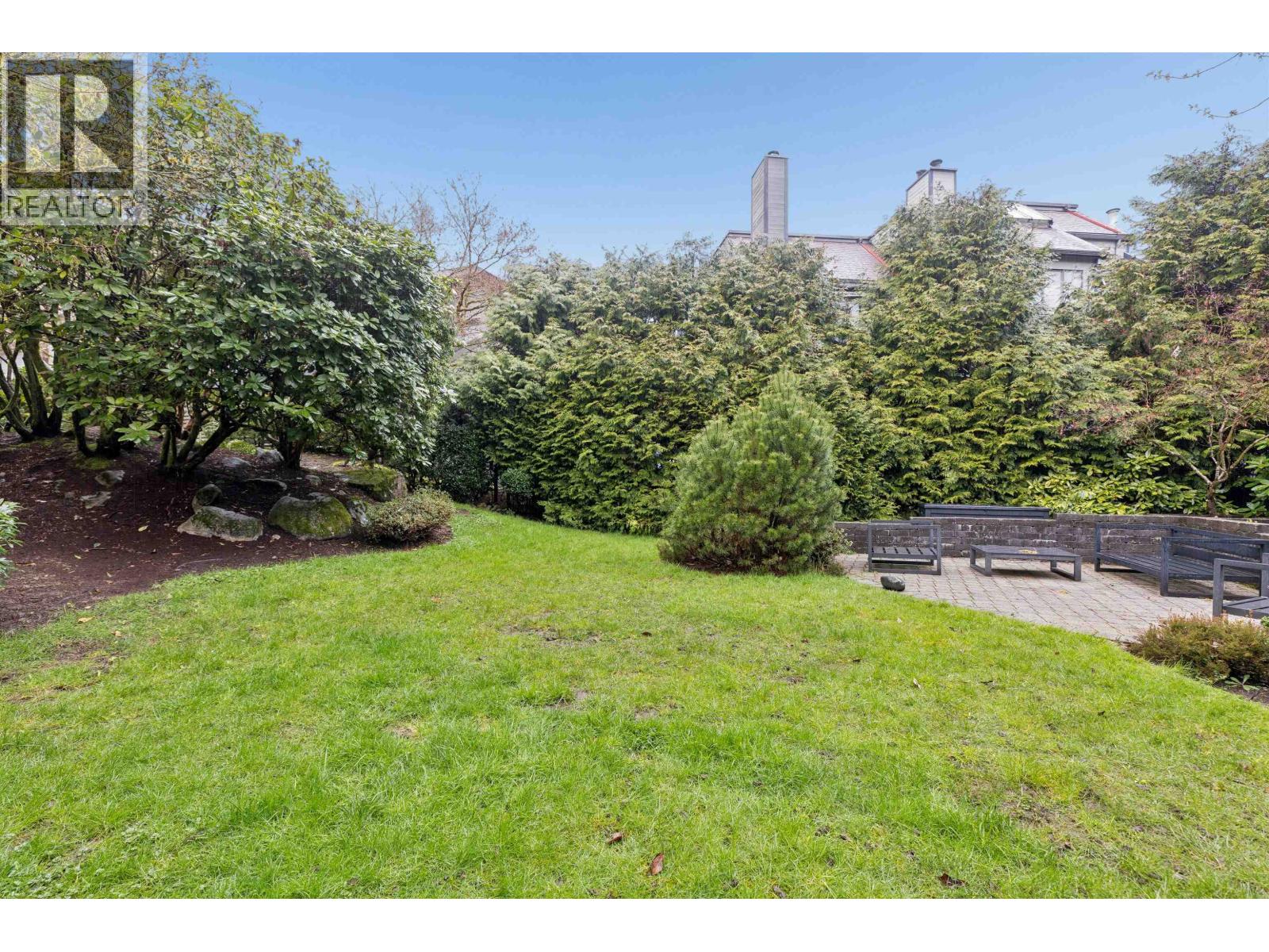 4306 NAUGHTON AVENUE, North Vancouver