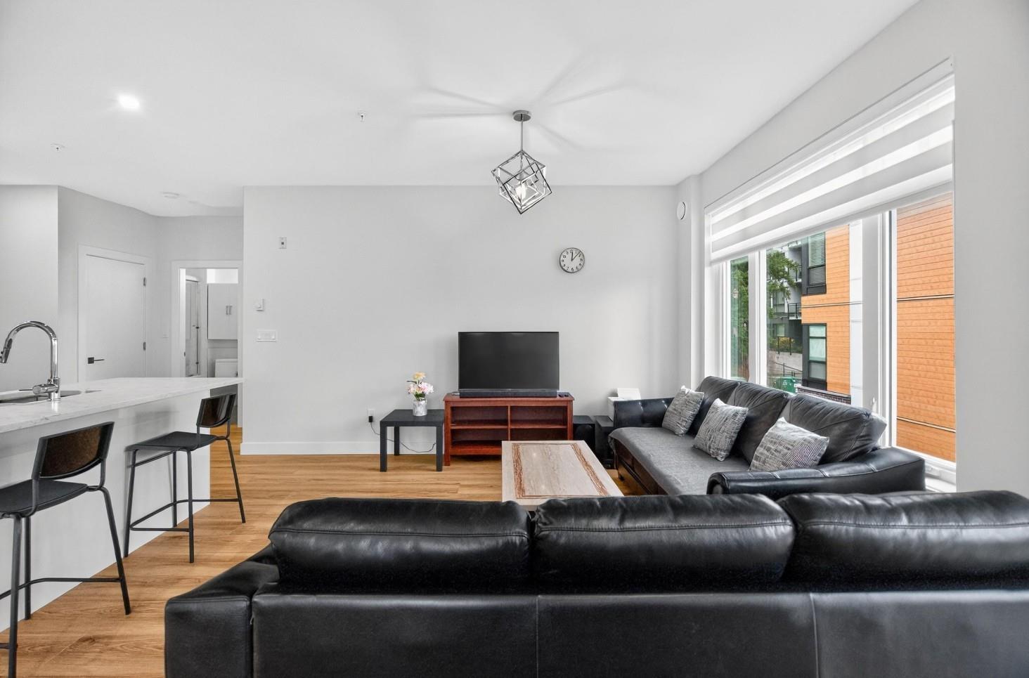 201 20081 68 AVENUE, Langley