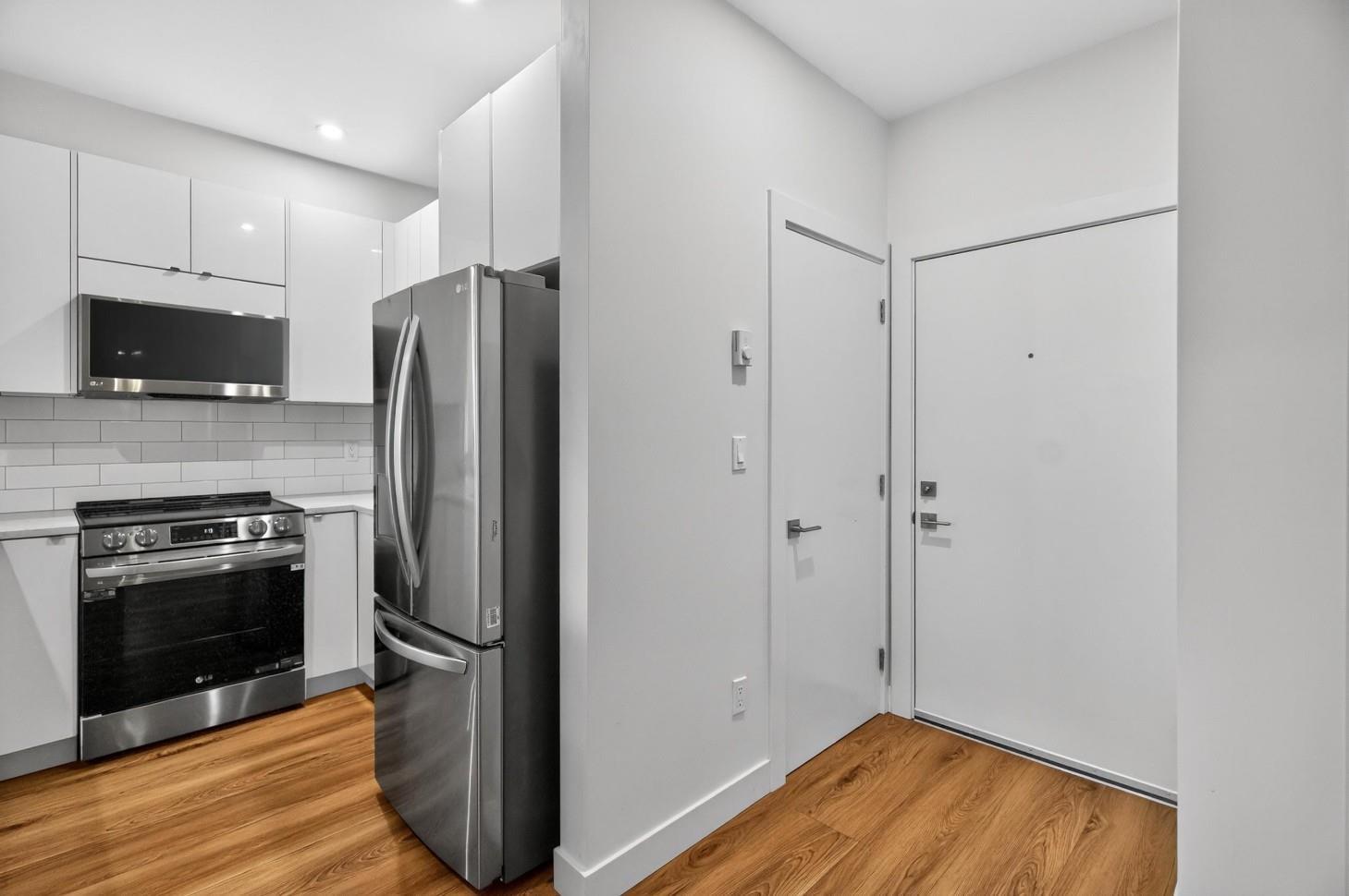 201 20081 68 AVENUE, Langley