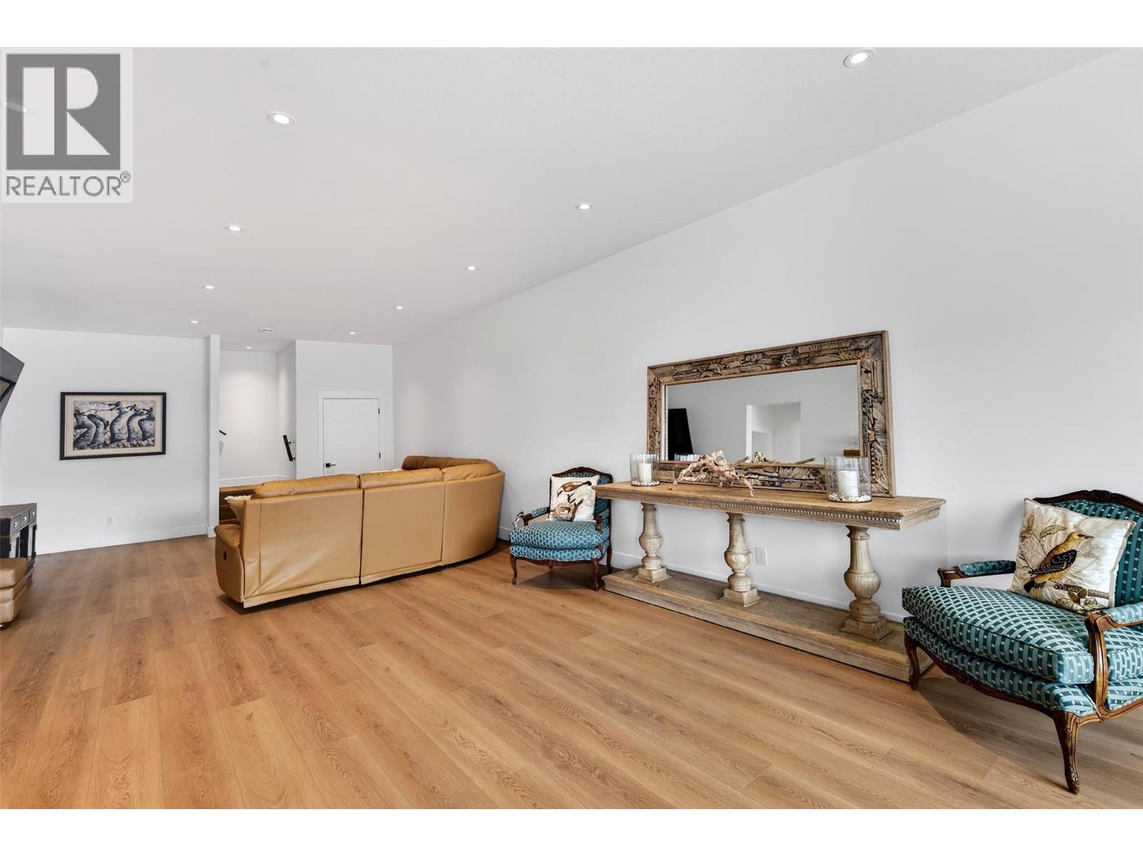 9201 Okanagan Centre Road W Unit# 12, Lake Country