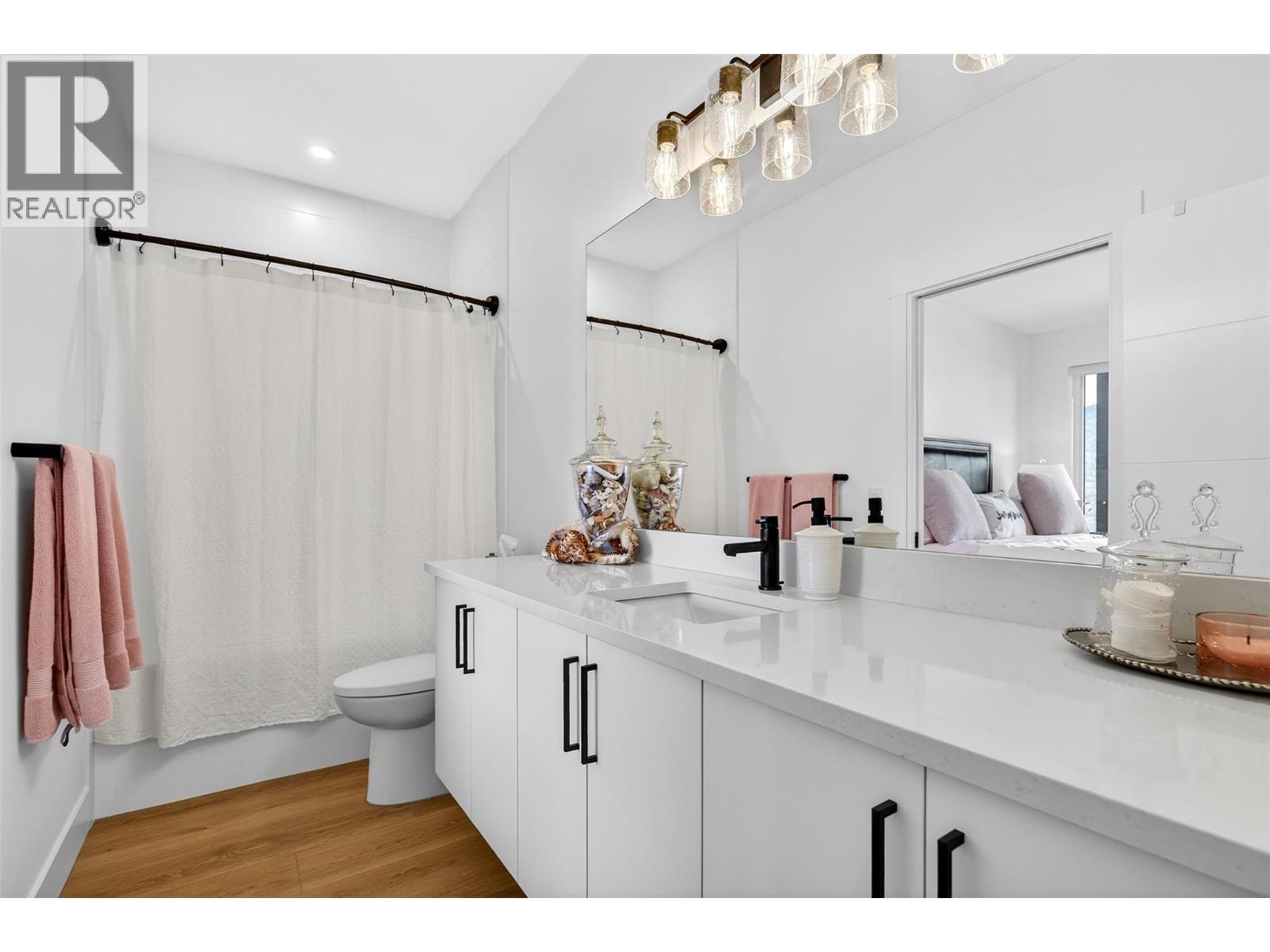 9201 Okanagan Centre Road W Unit# 12, Lake Country