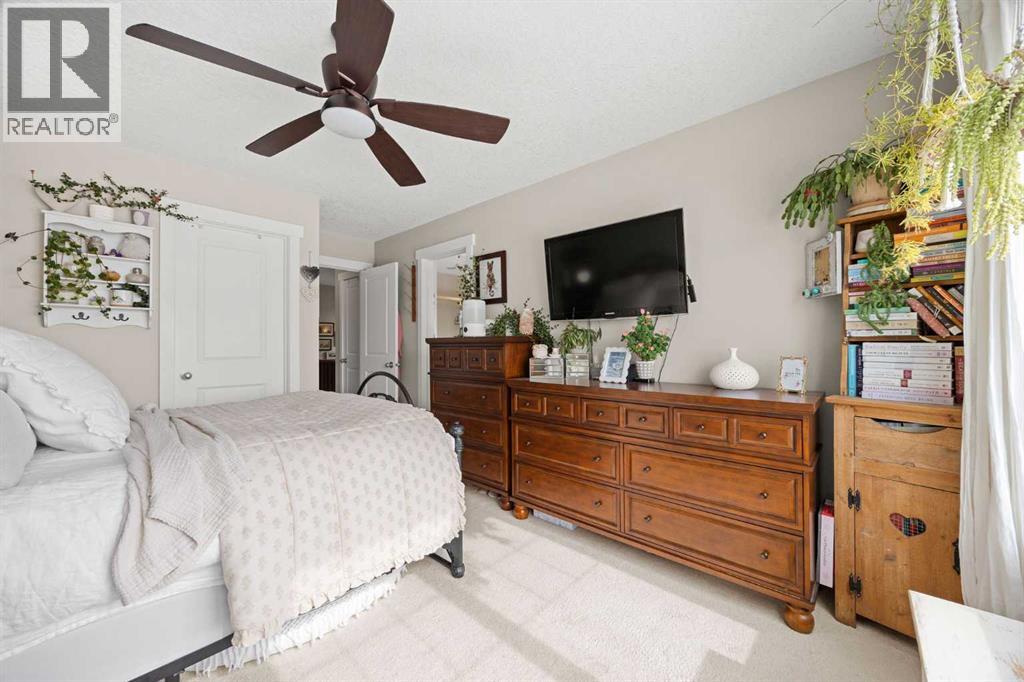 Single Family House for Sale in  Nolanfield Road NW Nolan Hill Calgary 