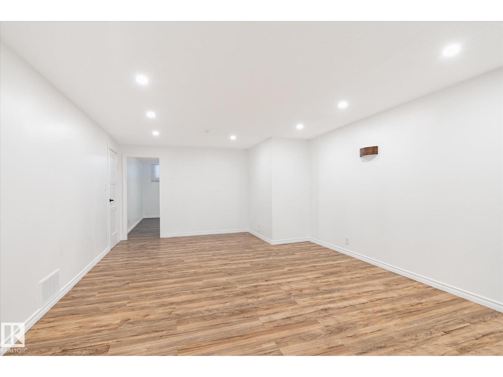 12823 81 ST NW, Edmonton