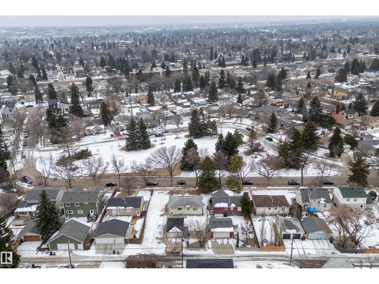 7720 85 AV NW, Edmonton