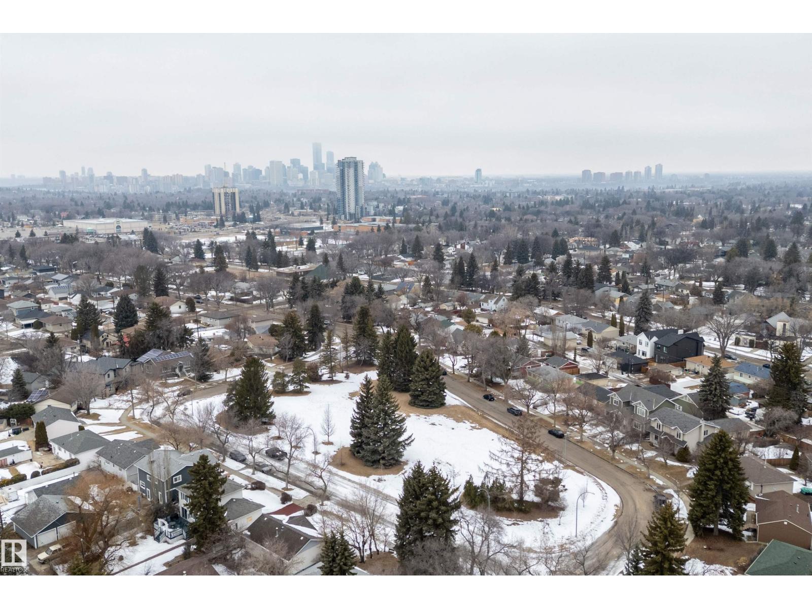 7720 85 AV NW, Edmonton