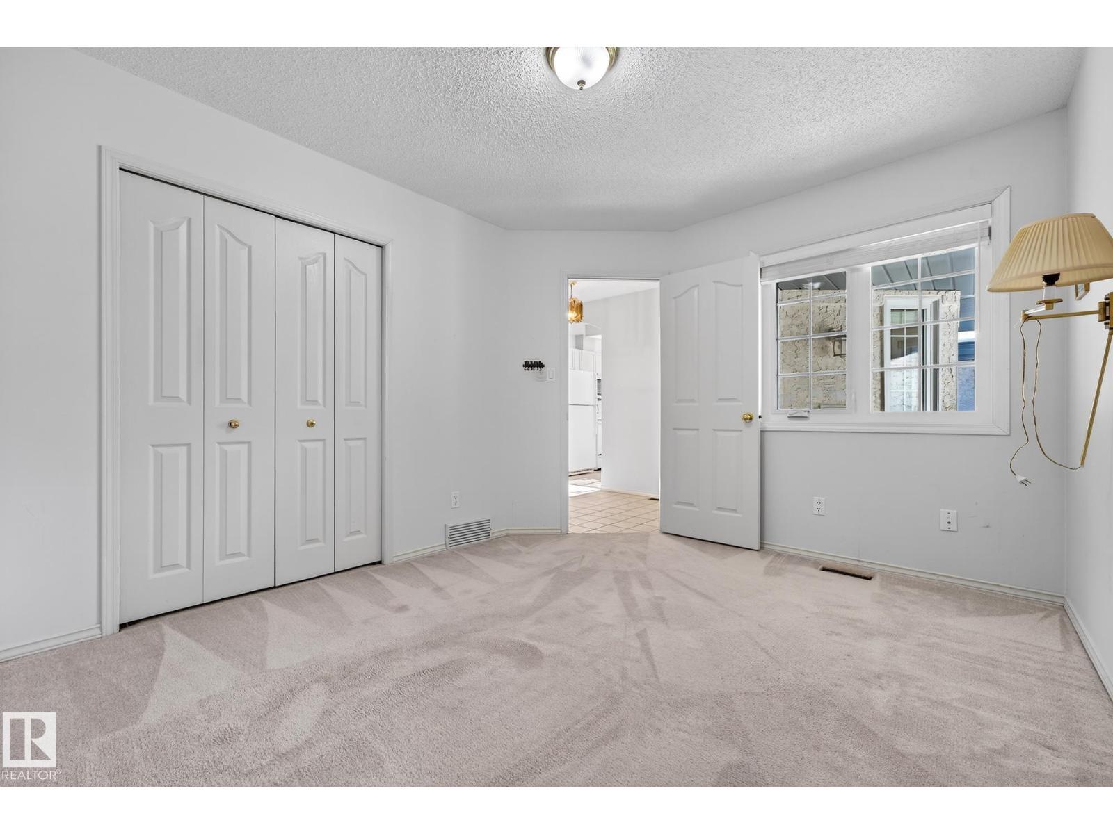 156 OEMING RD NW, Edmonton