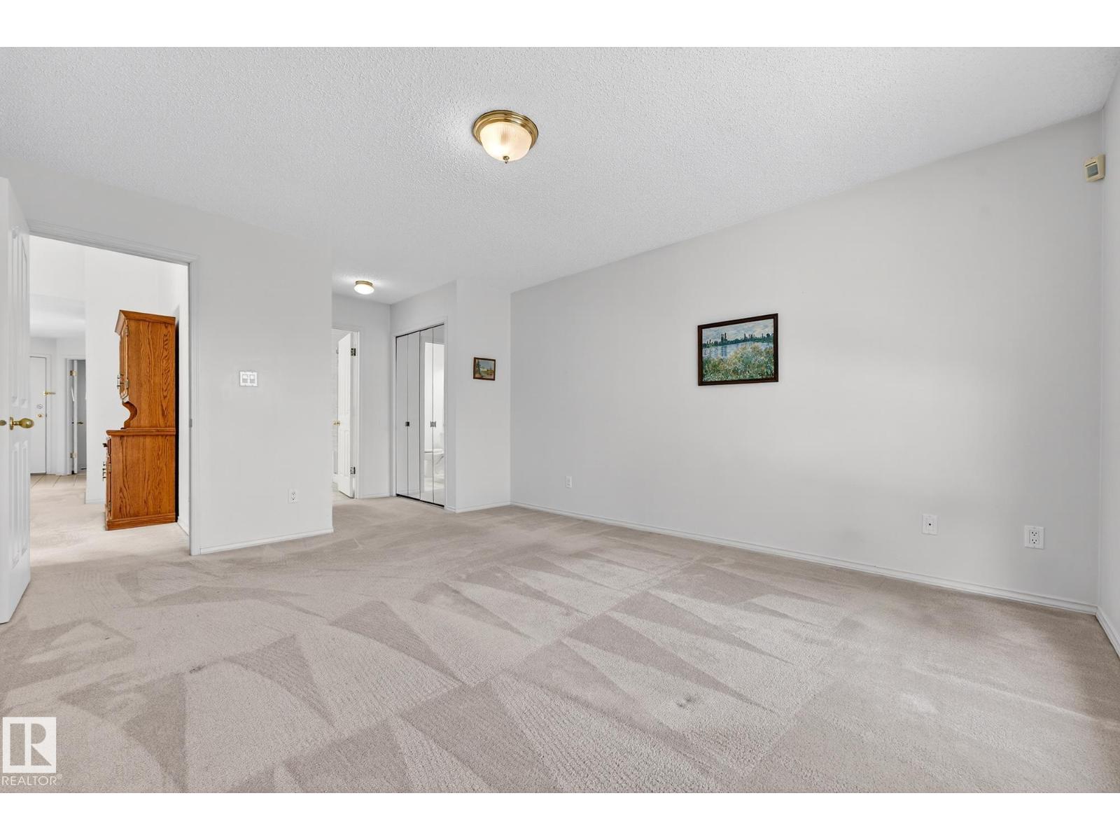 156 OEMING RD NW, Edmonton