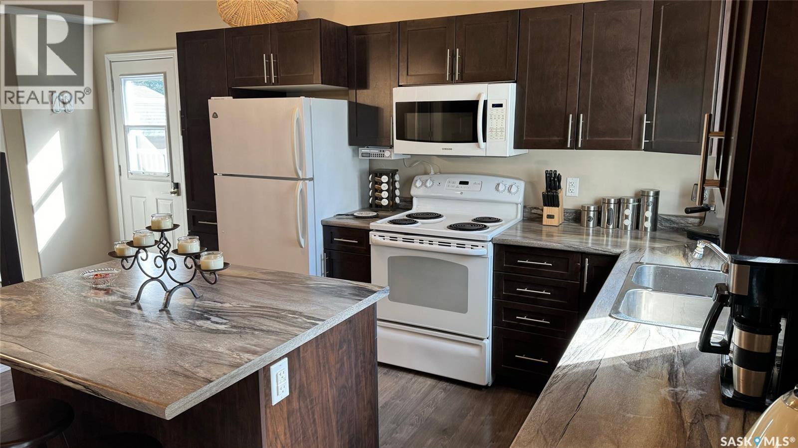 Lot 4 Block 4 Sturgeon Lake West - 4