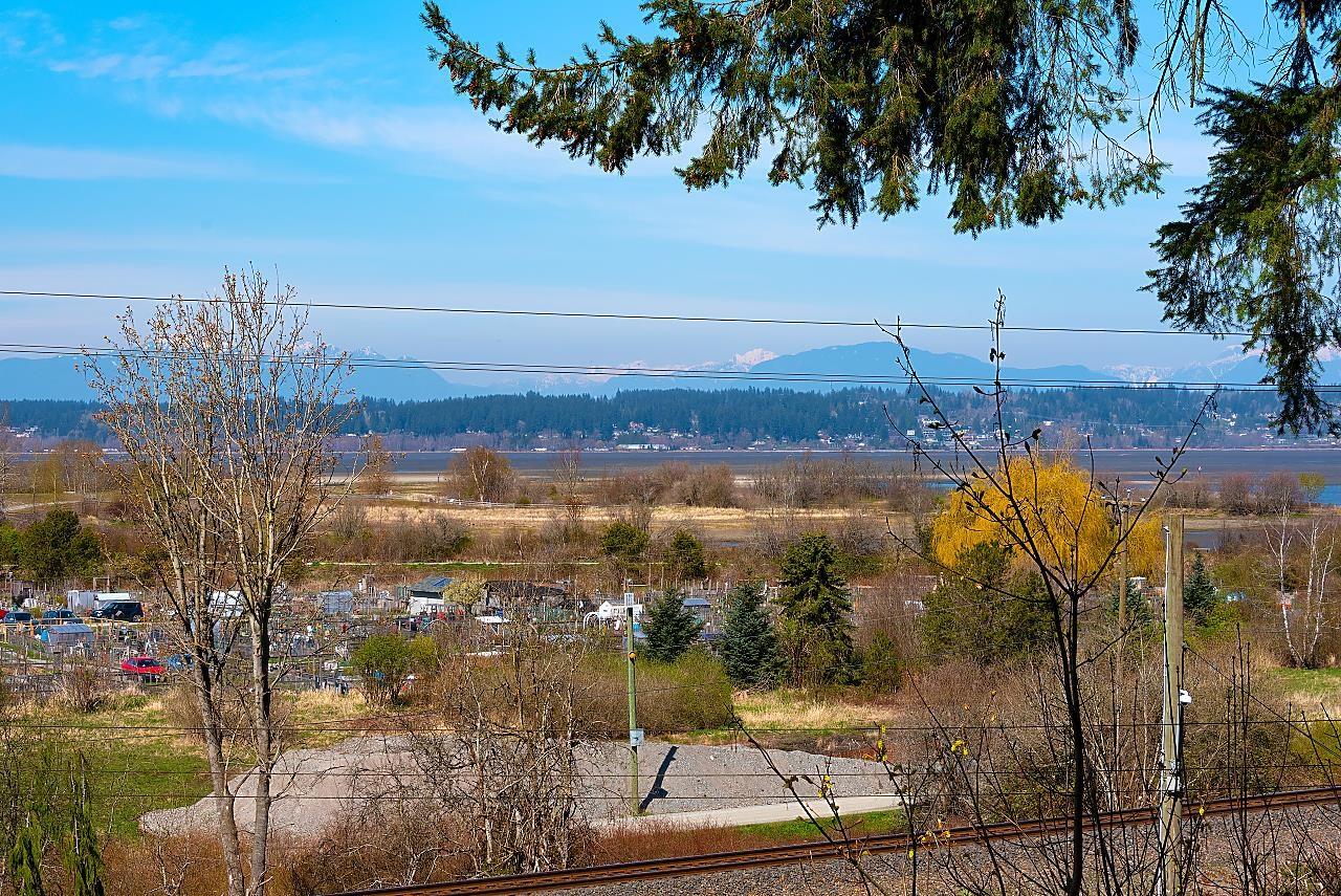 2842 BAYVIEW STREET, Surrey