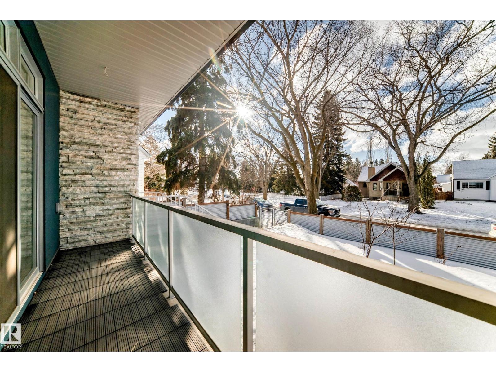 10506 68 AV NW, Edmonton