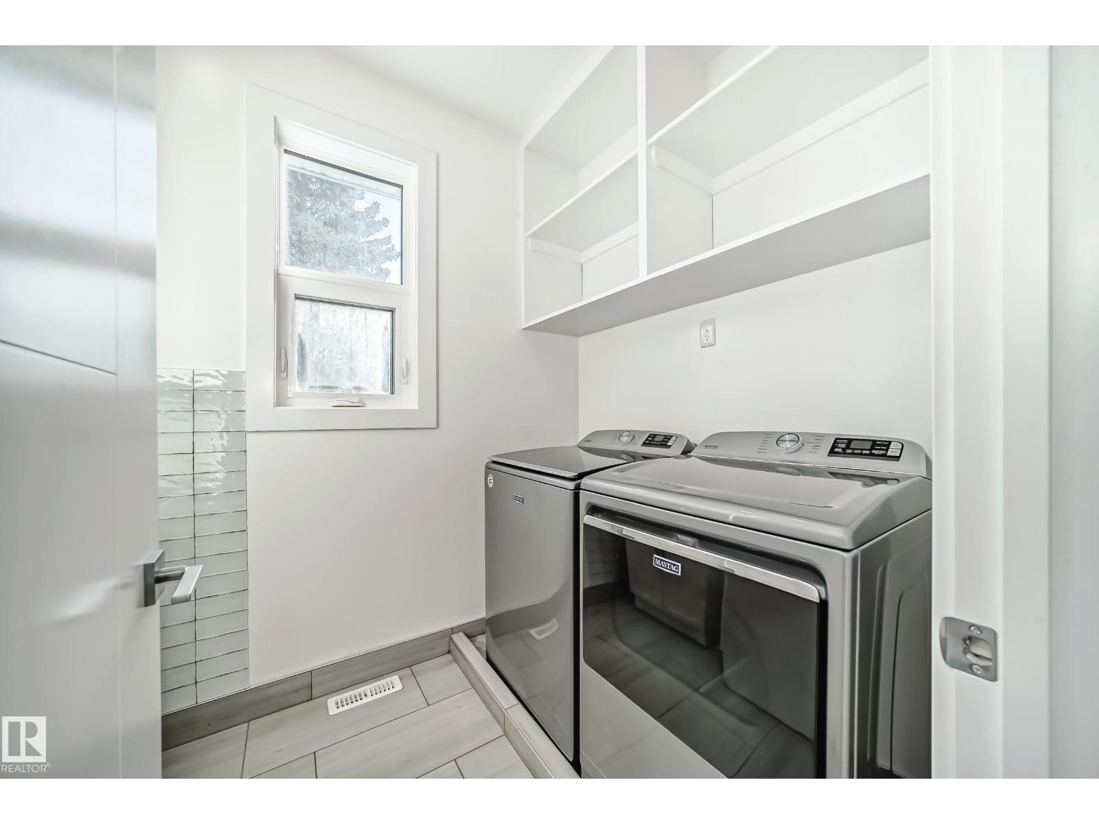 10506 68 AV NW, Edmonton