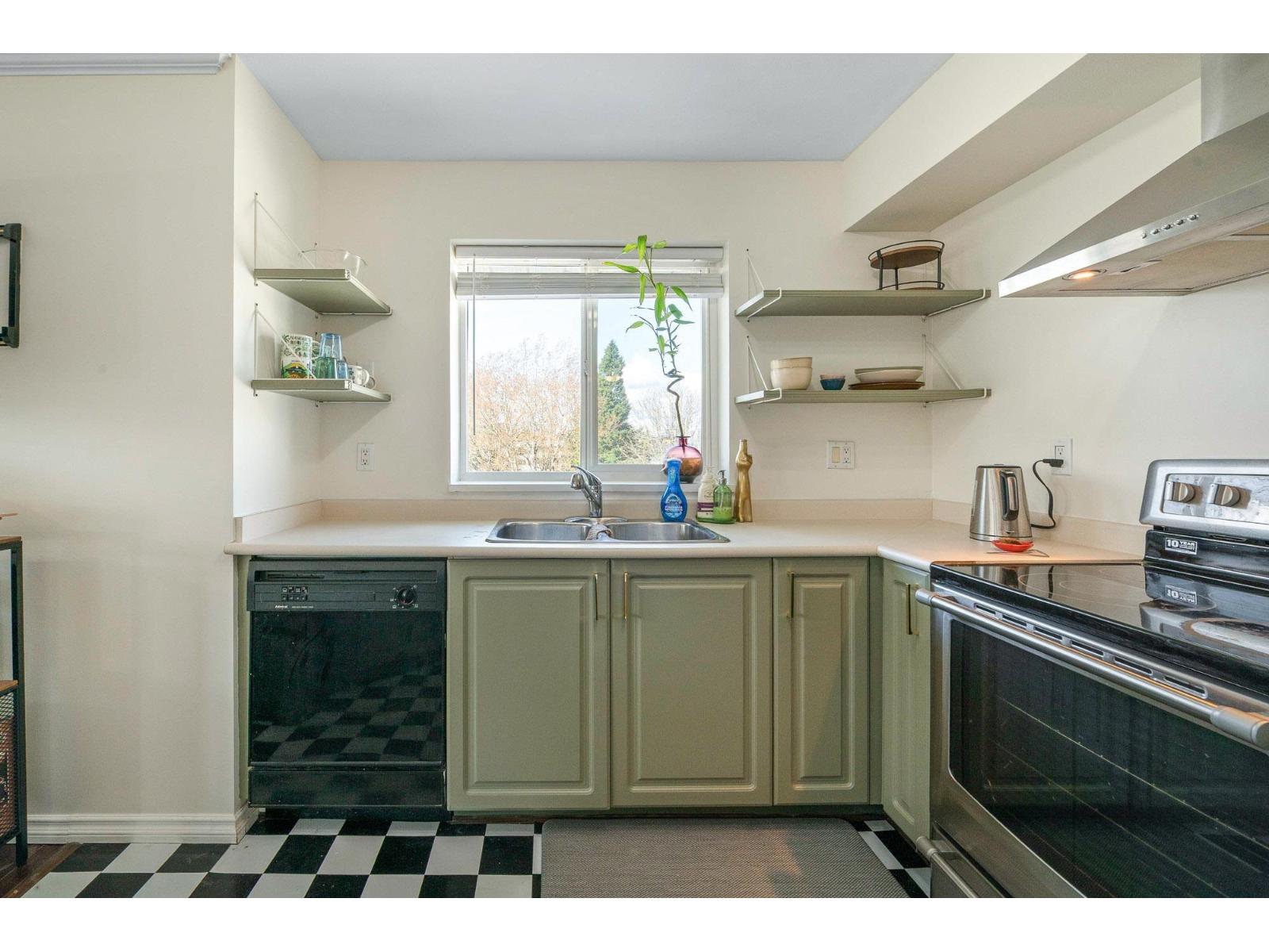 407 33407 TESSARO CRESCENT, Abbotsford