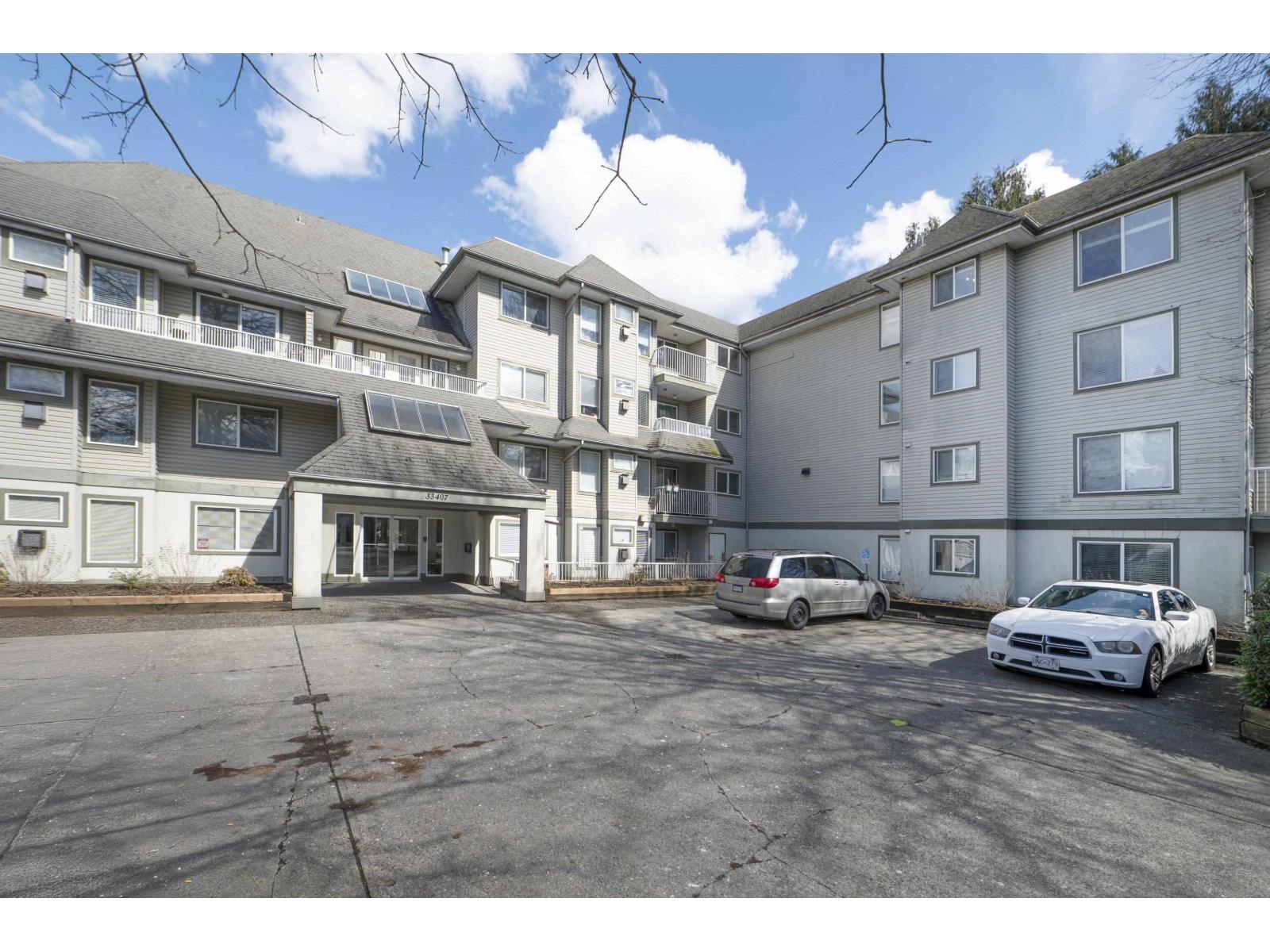 407 33407 TESSARO CRESCENT, Abbotsford