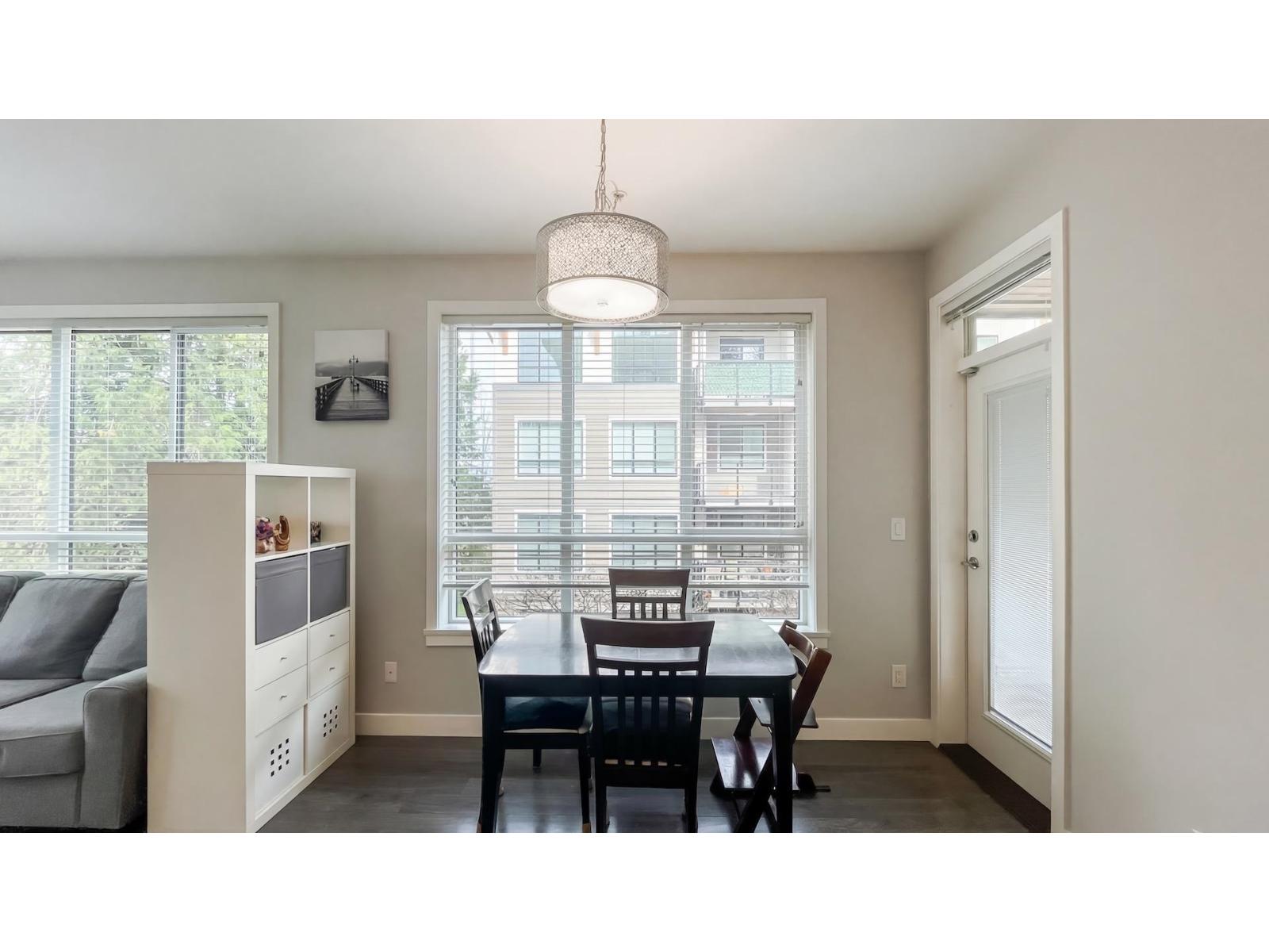 207 10455 154 STREET, Surrey