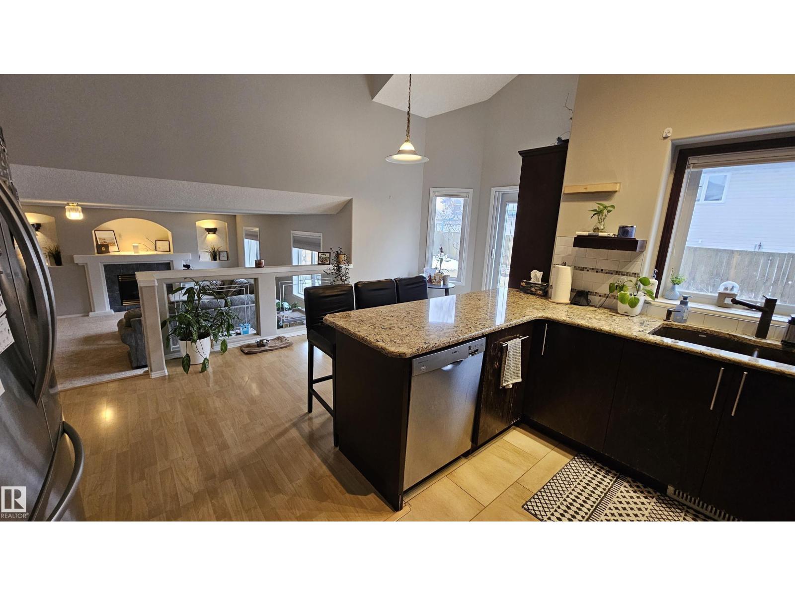 128 CHANCERY PT, Sherwood Park