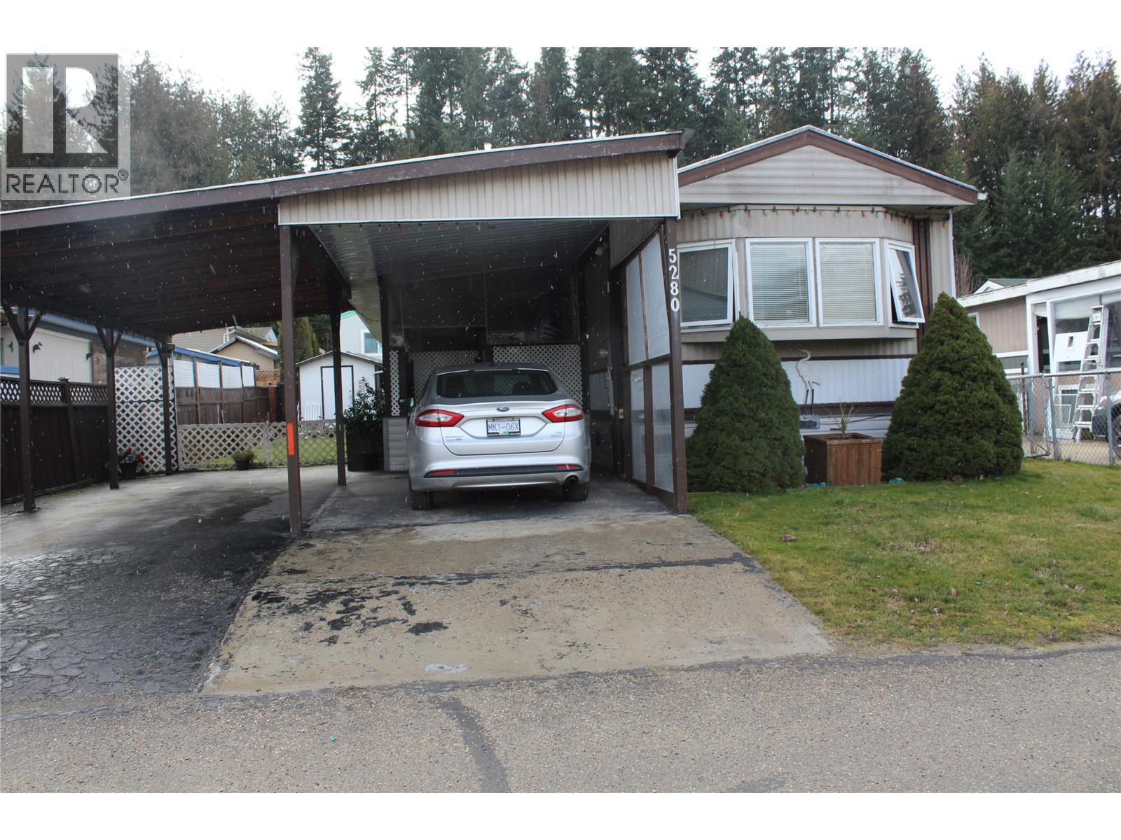  5280 69 Avenue Northeast, Salmon Arm