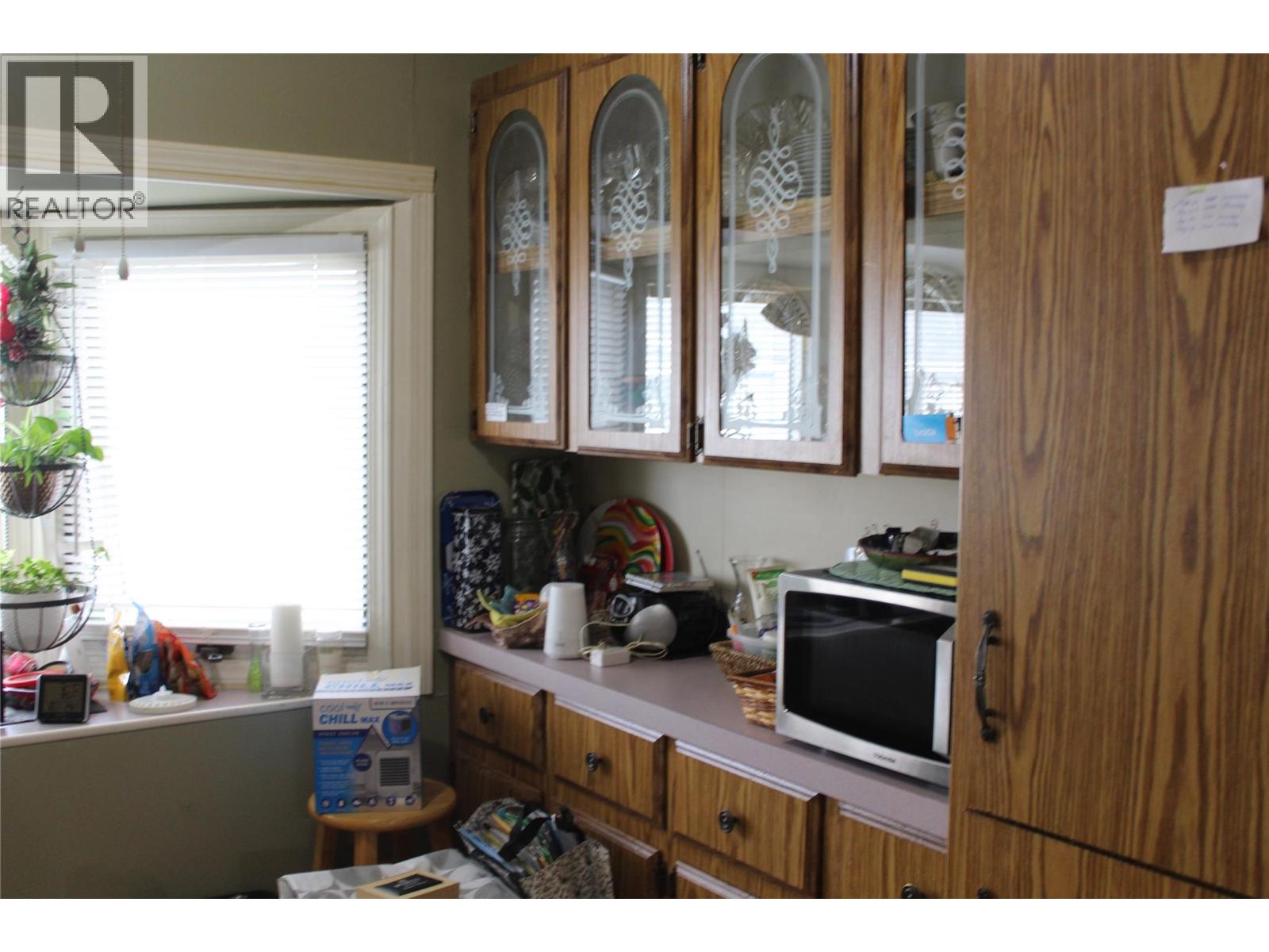  5280 69 Avenue Northeast, Salmon Arm