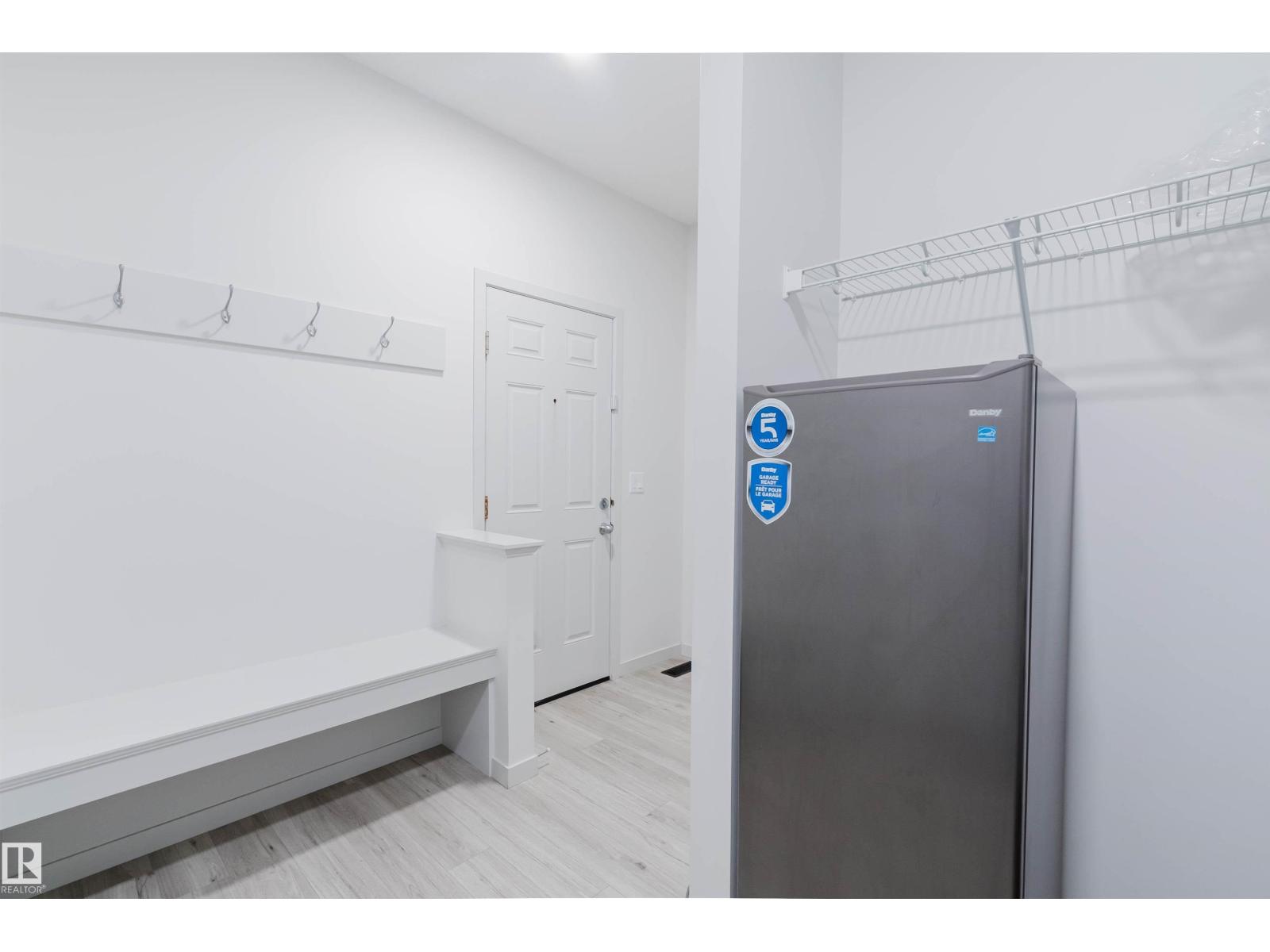 9914 225A ST NW, Edmonton